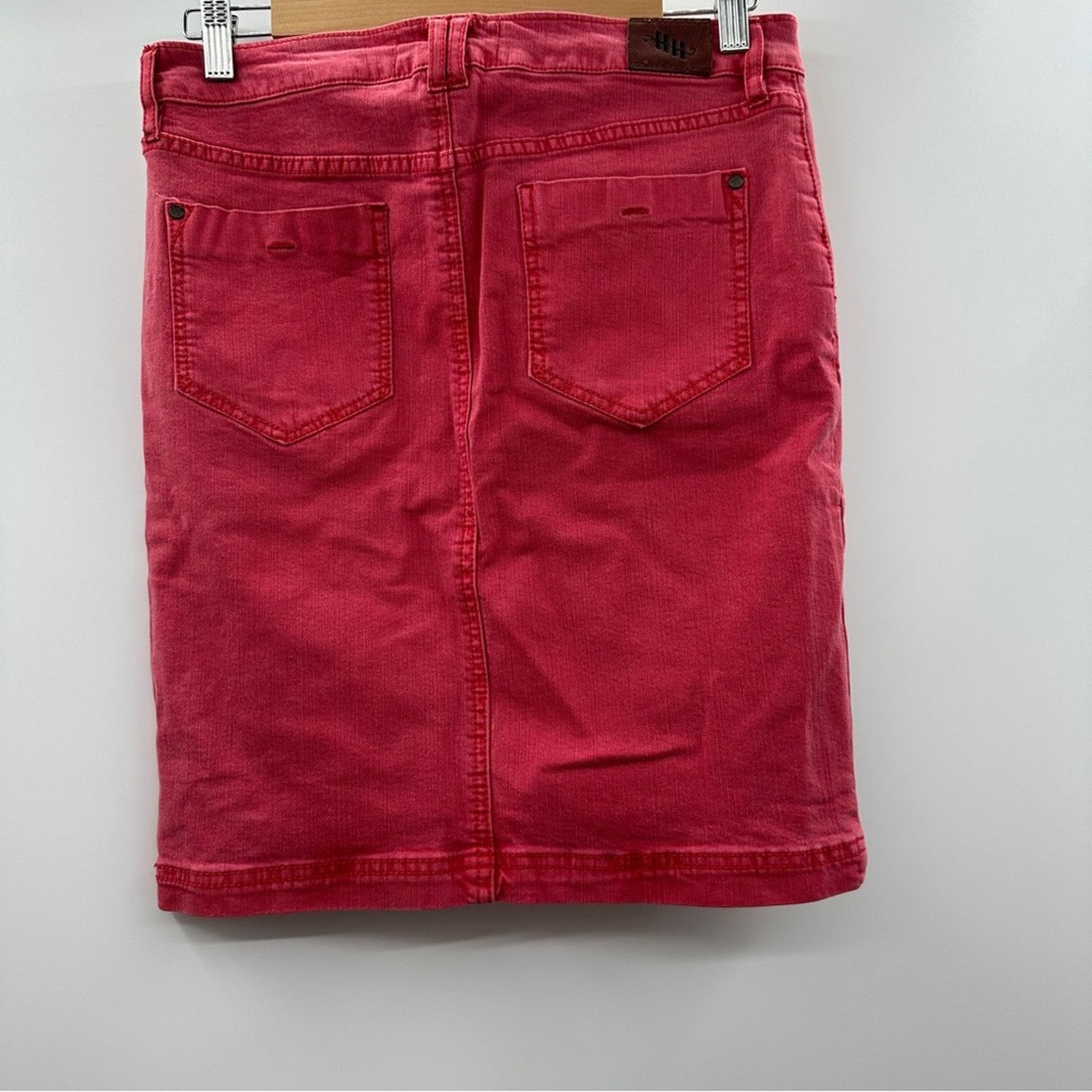 Anthropologie Anthropologie Holding Horses Faded Red Pink Denim Jean Skirt Size 28" / US 6 / IT 42 - 2 Thumbnail