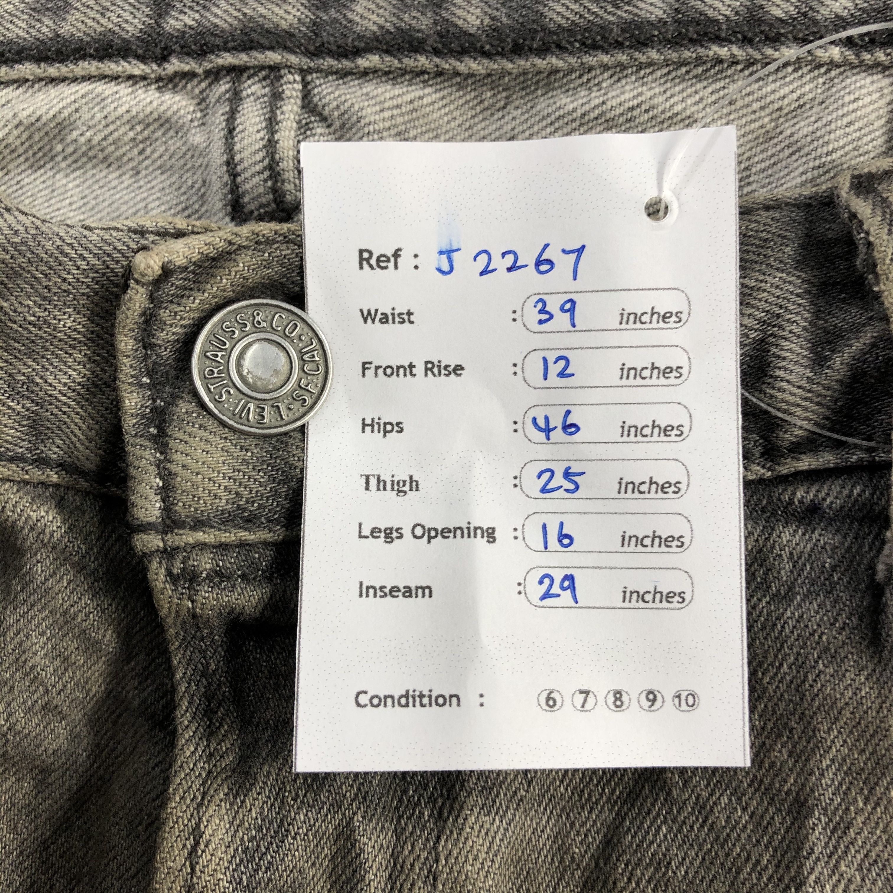 Levi's Vintage Levis 501 Jeans-J2267 Size US 39 - 14 Thumbnail