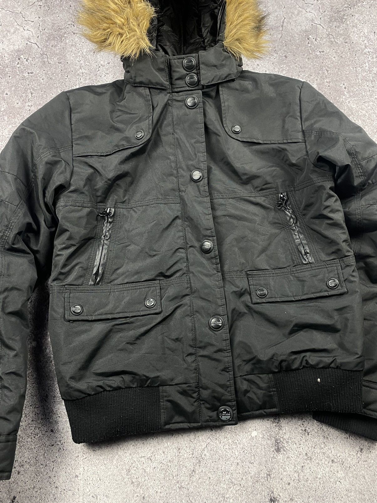If Six Was Nine × Japanese Brand × Le Grande Bleu (L.G.B.) AVANT GARDE 2000S FAUX FUR Y2K TARTAN BOMBER JACKET Size L / US 10 / IT 46 - 2 Thumbnail