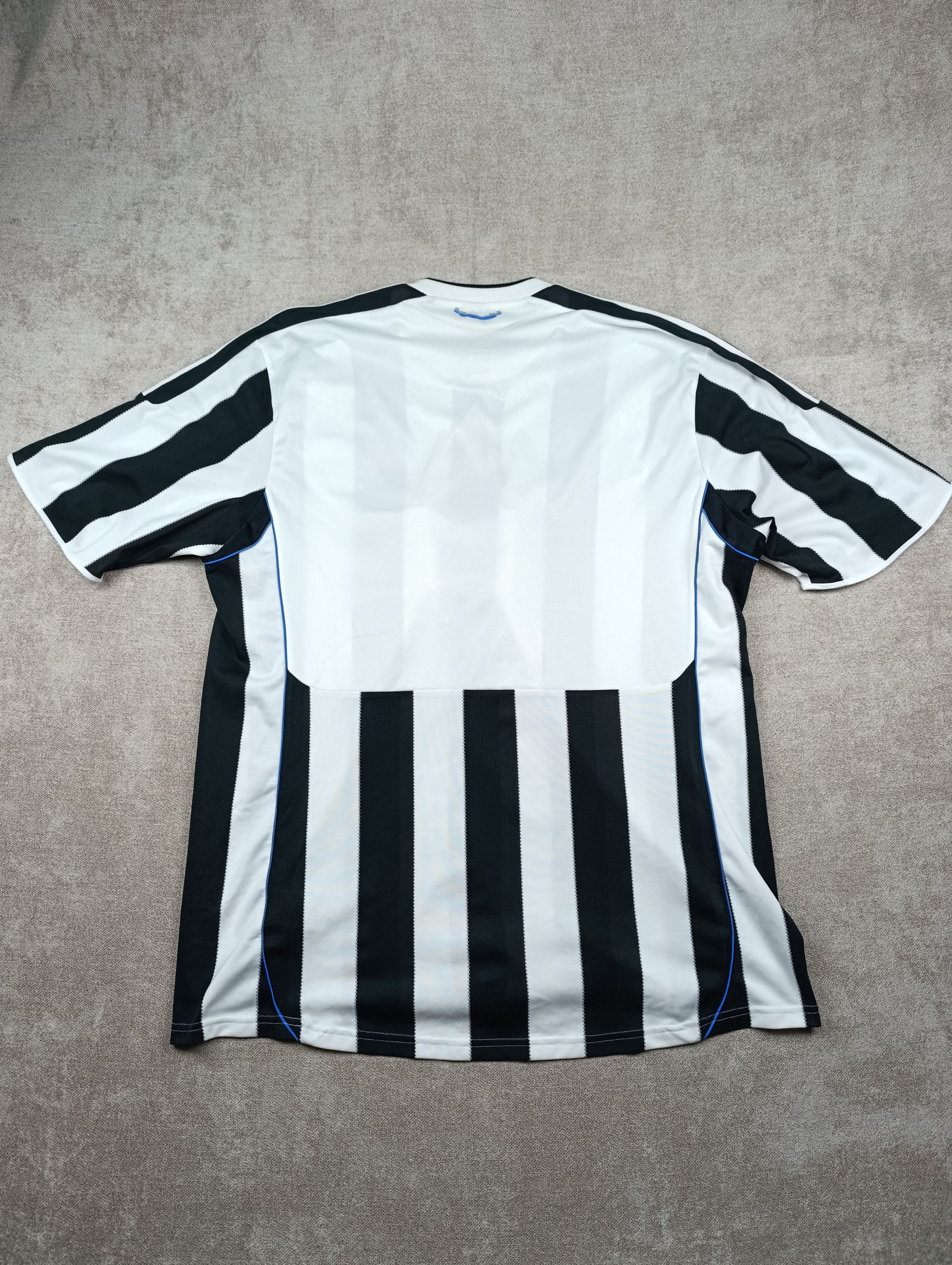 Adidas 2009-10 NEWCASTLE ADIDAS HOME SHIRT JERSEY SIZE 2XL Size US XXL / EU 58 / 5 - 13 Thumbnail