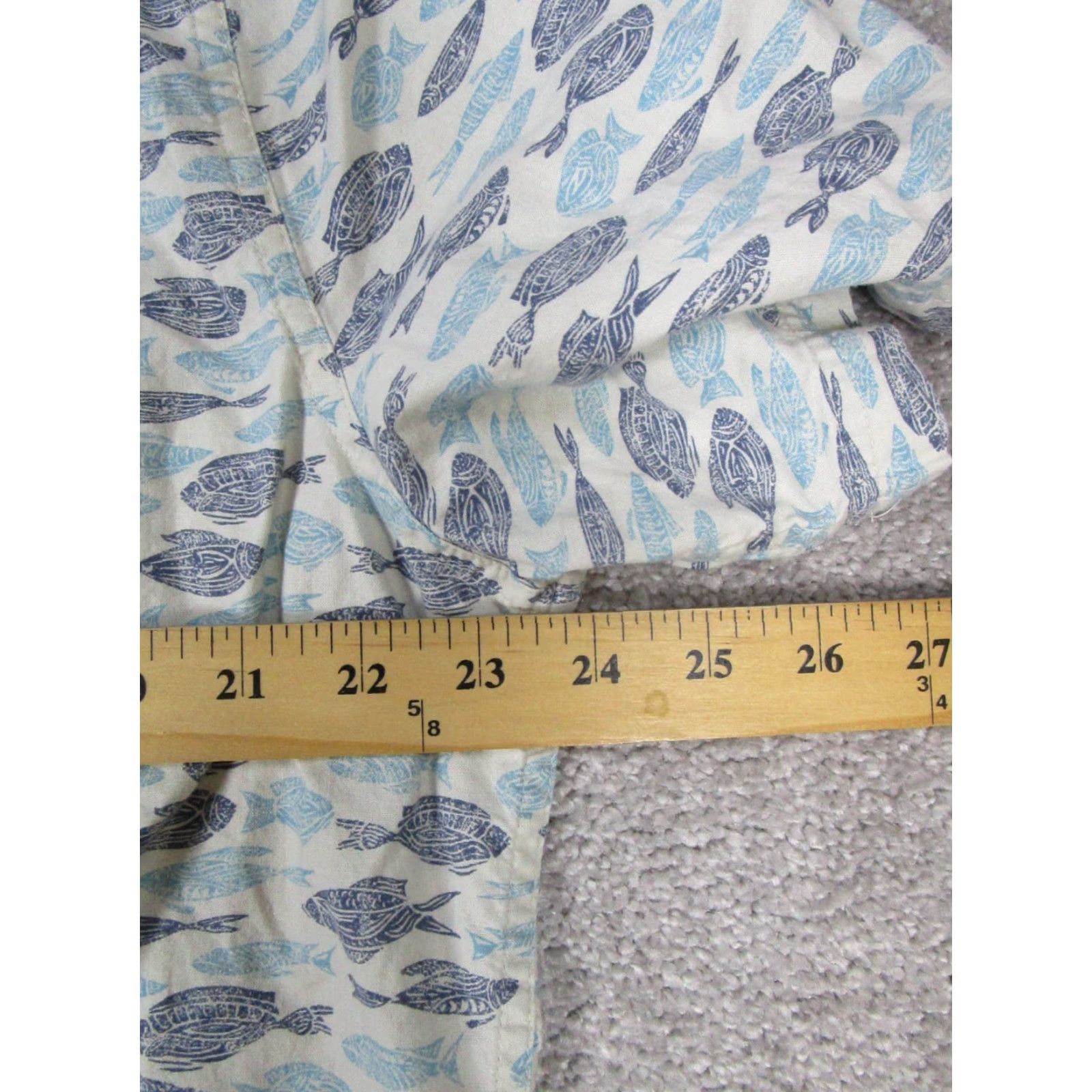 Vintage L.L.Bean Shirt Men Large Blue White Cotton Button-Up Fish Pattern Short Sleeve Collared Button-Down Mens Size US L / EU 52-54 / 3 - 5 Thumbnail