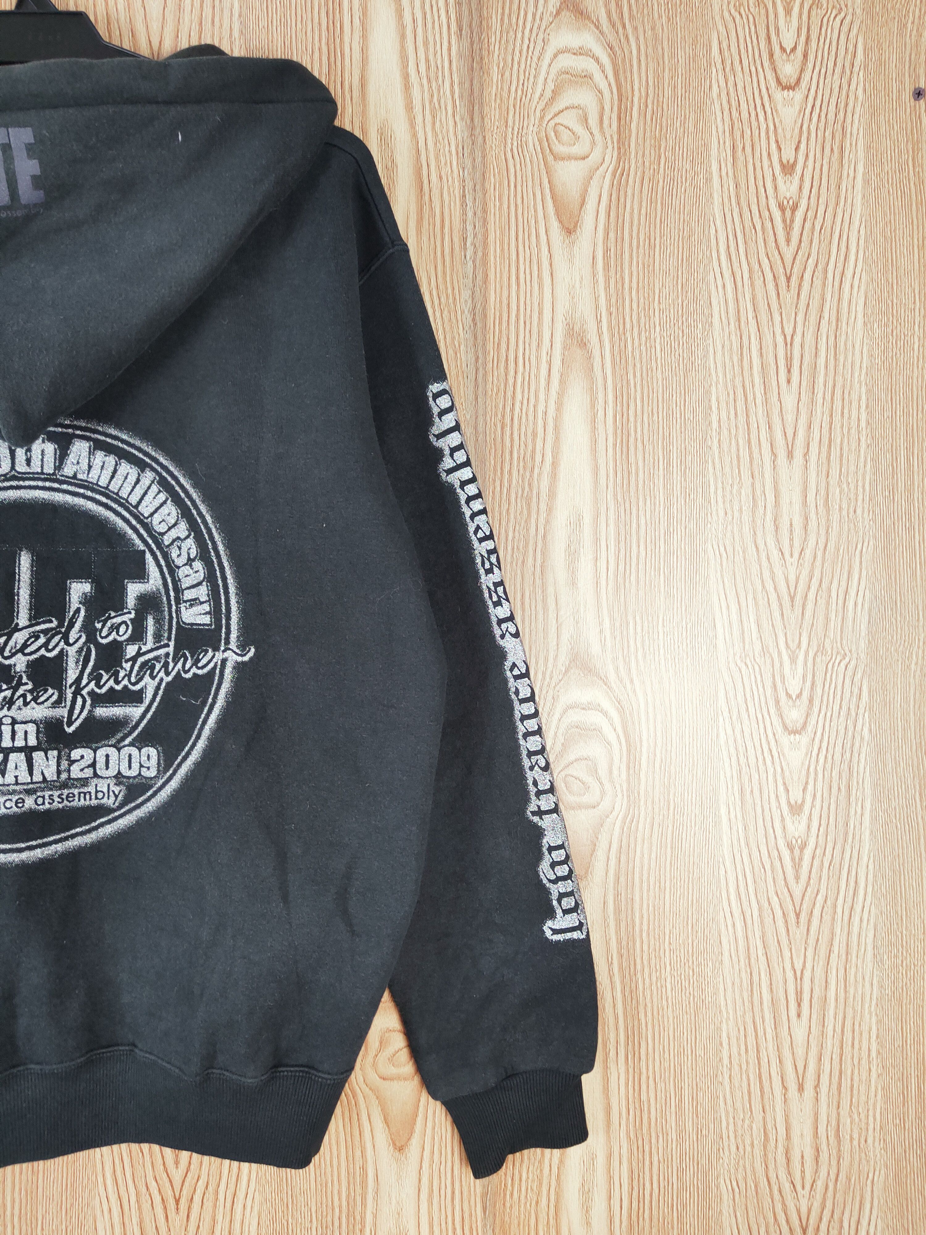 Japanese Brand × Vintage Vintage JUE Black Faded Hoodie Sweaters Size US L / EU 52-54 / 3 - 12 Thumbnail