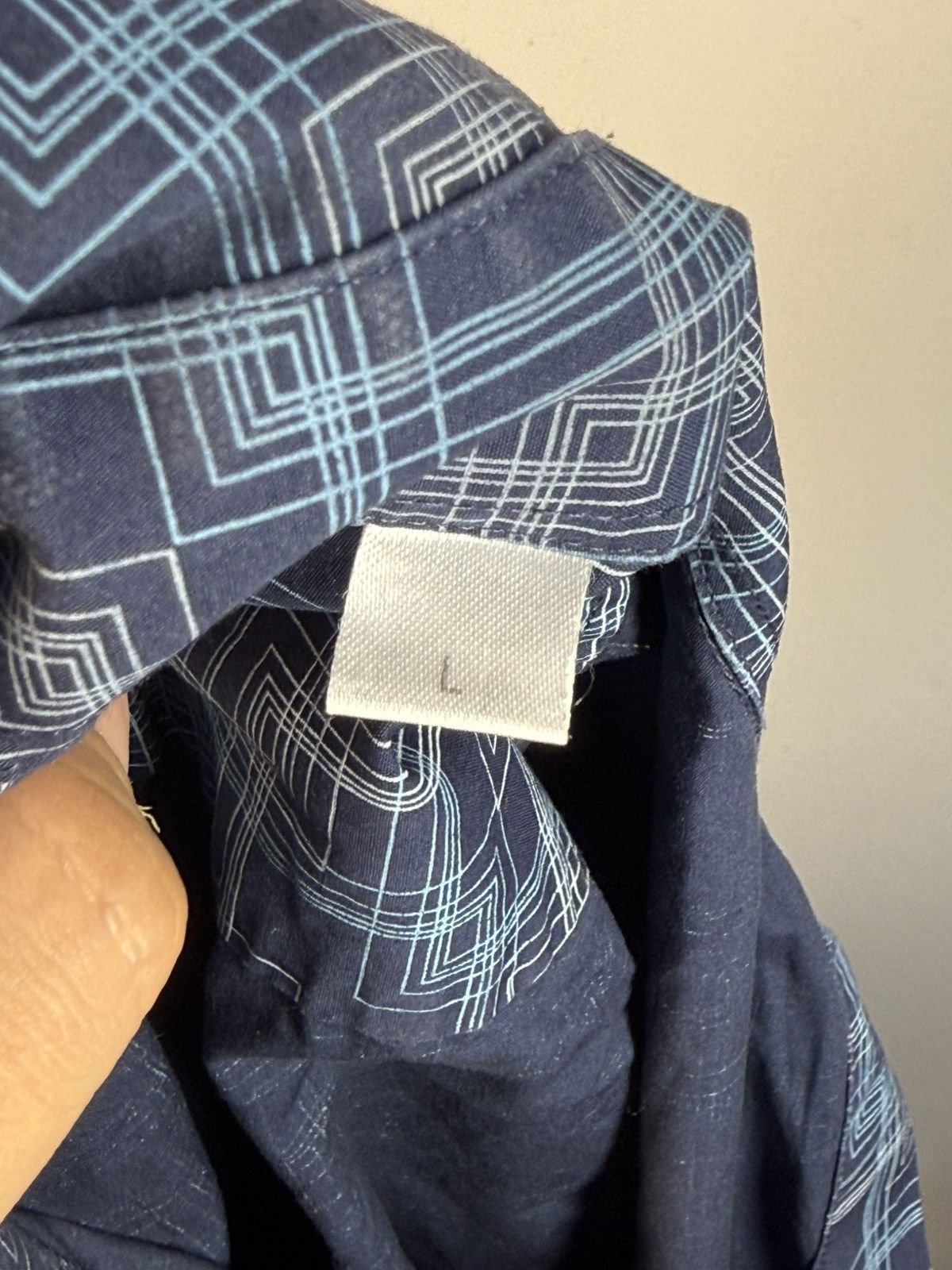 Yves Saint Laurent Summer YSL Shirt Matrix Logo Button Up Collar Shortsleeve Size US L / EU 52-54 / 3 - 11 Thumbnail