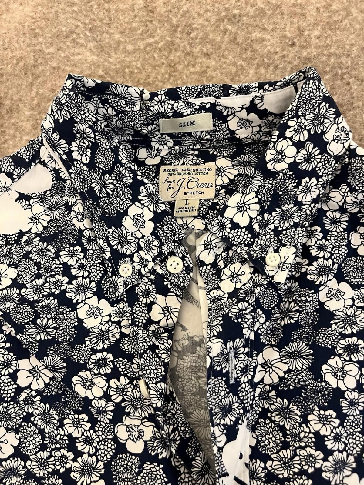 J.Crew J.Crew Floral Secret Wash Slim Organic Cotton Oxford Shirt Size US L / EU 52-54 / 3 - 2 Thumbnail