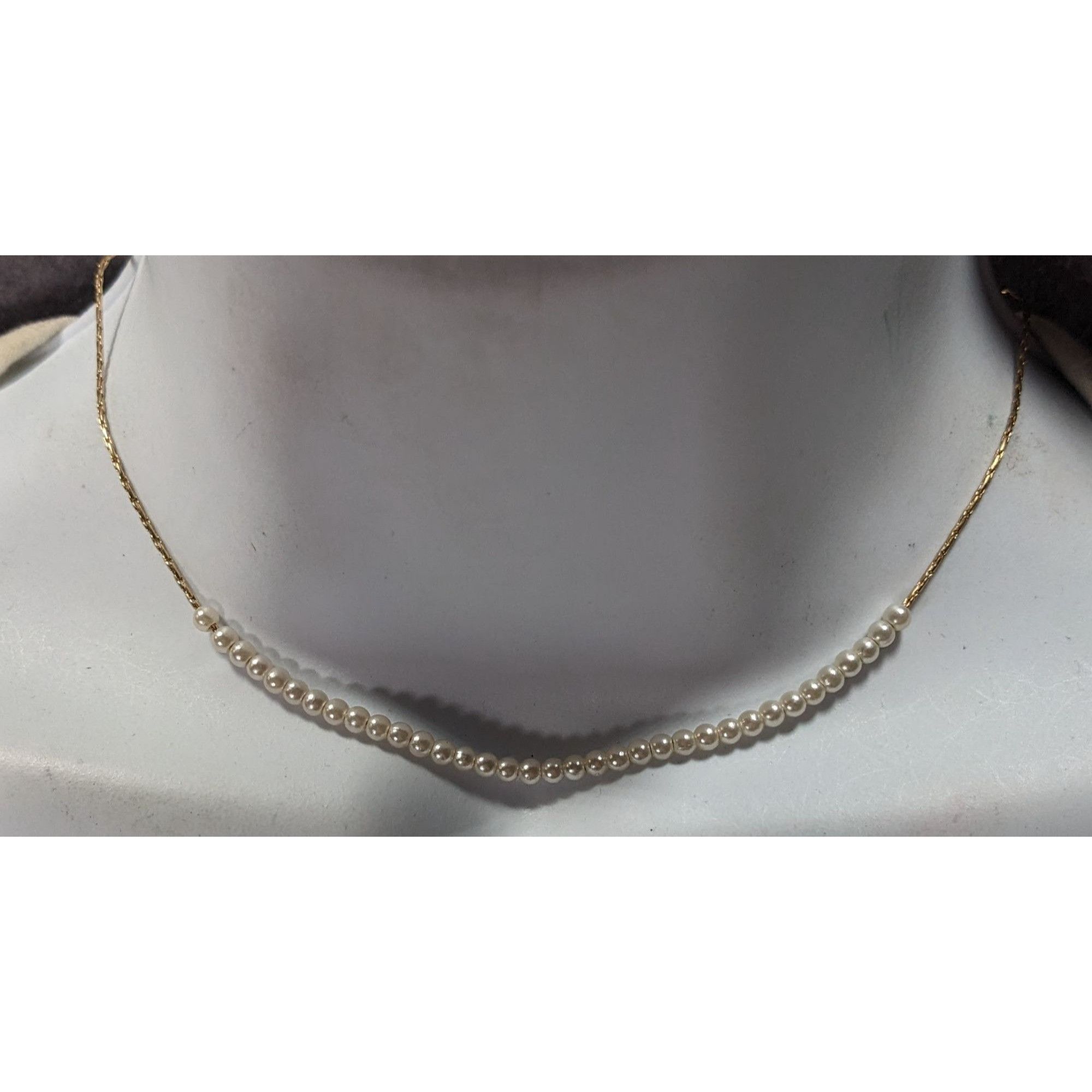 Other Minimalist Faux Pearl Beaded Gold Tone Chain Necklace Size ONE SIZE - 1 Thumbnail