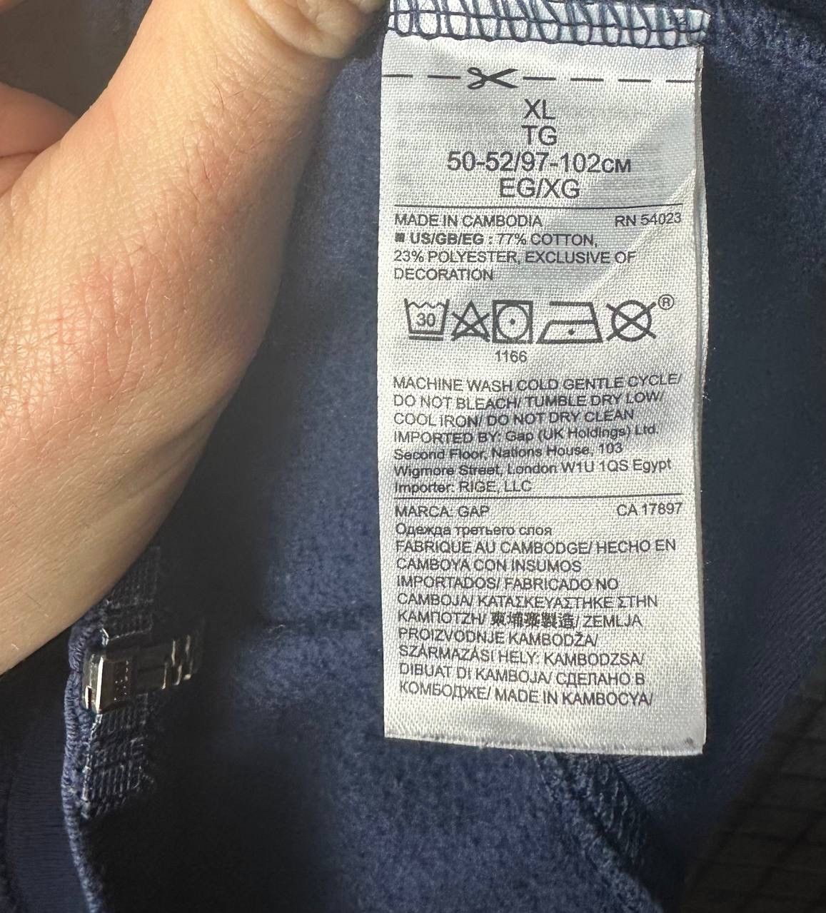 Gap Gap hoodie embroidered size XLarge Size US XL / EU 56 / 4 - 3 Thumbnail