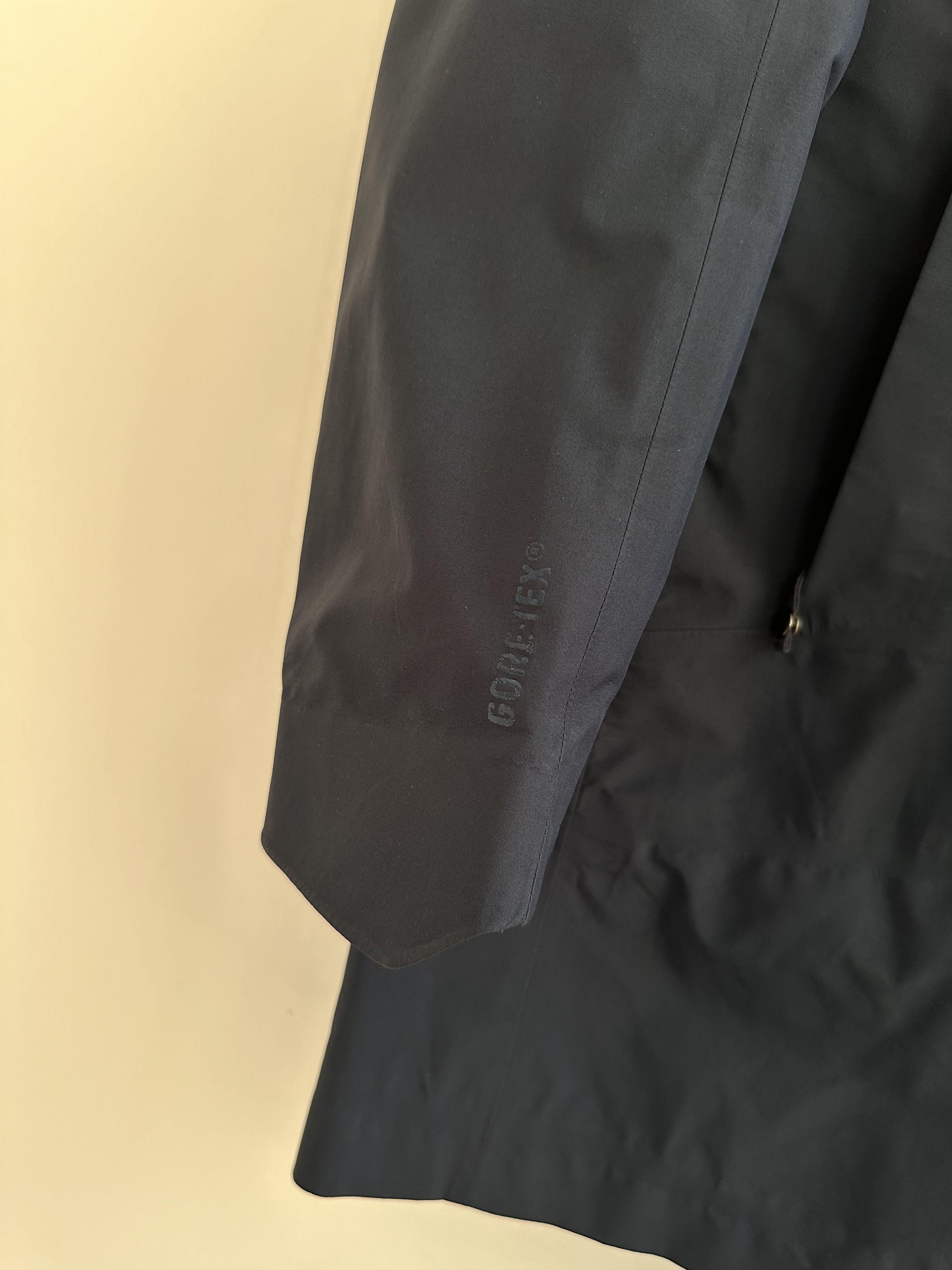 Arc'teryx Arc'Teryx Gore tex jacket coat rain Size M / US 6-8 / IT 42-44 - 4 Thumbnail