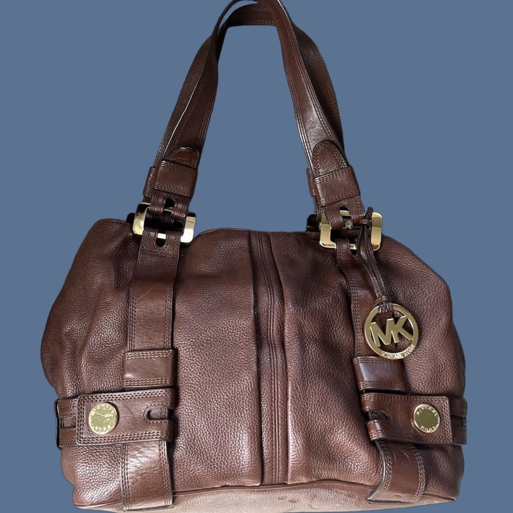 Michael Kors VINTAGE Michael Kors Harness Grab Bag Dark Brown Mocha Pebble Leather Size ONE SIZE - 1 Thumbnail