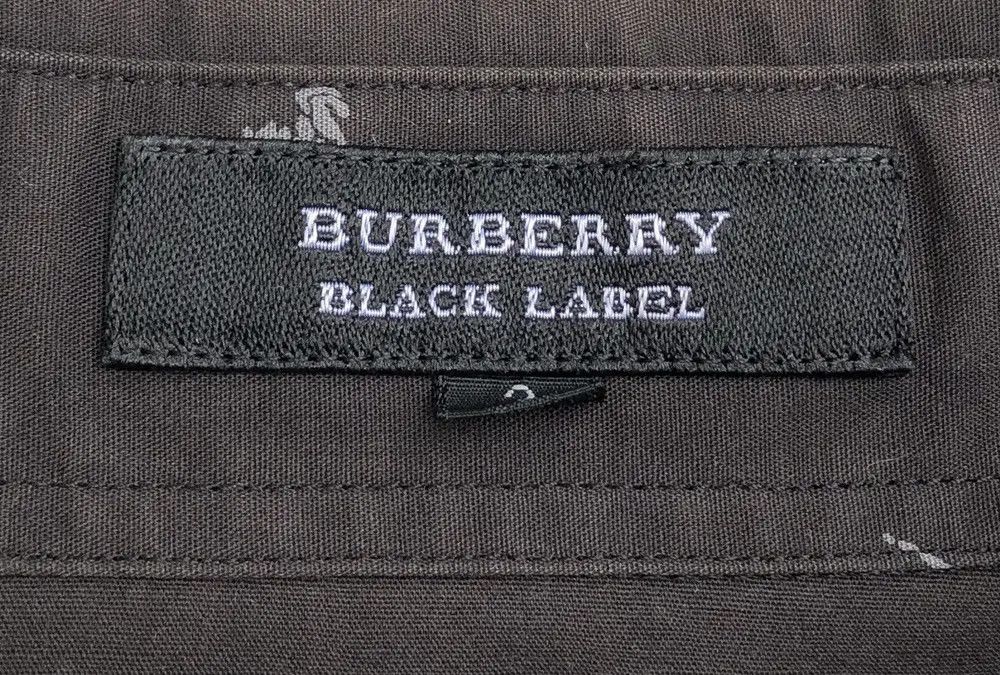 Burberry Burberry Short Sleeved Size US M / EU 48-50 / 2 - 4 Thumbnail