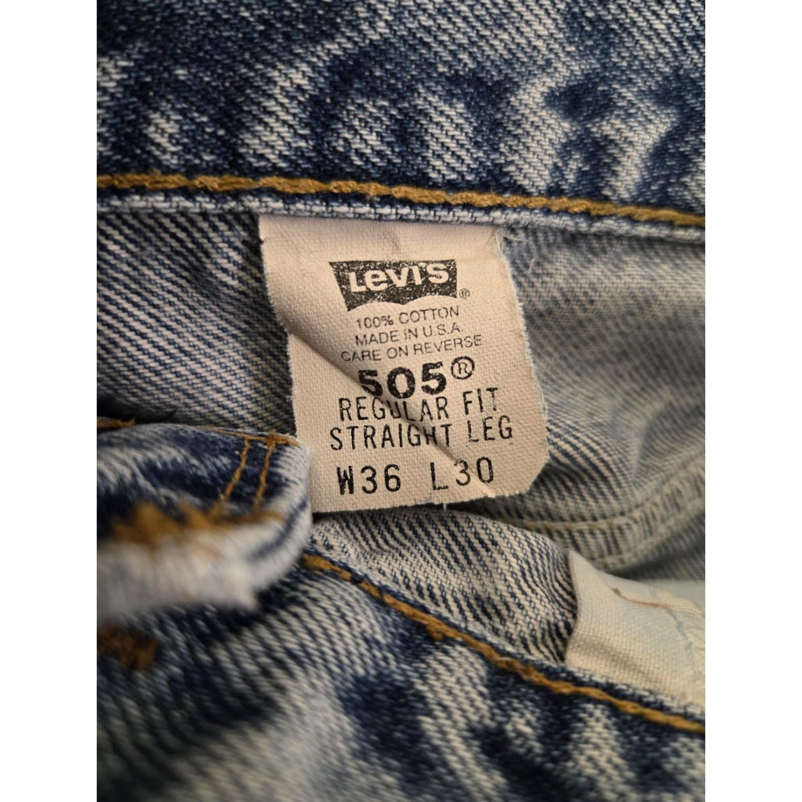 Levi's VINTAGE Levi's 505 Jeans Mens Regular Fit Straight Leg Light Wash 36x30 Made USA Denim Distressed 505-0217 Mens Size US 36 / EU 52 - 7 Thumbnail