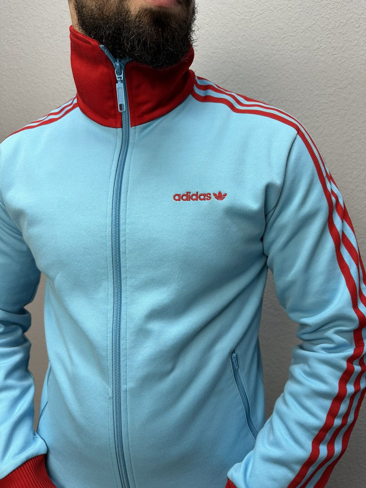 Adidas × Vintage Vintage Adidas Blokecore Track Jacket Blue Big Logo Y2K Size US S / EU 44-46 / 1 - 5 Thumbnail