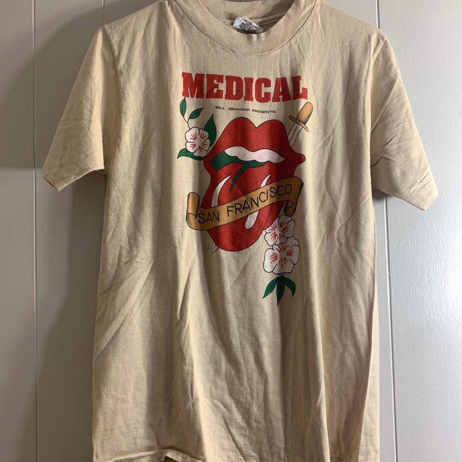 Hanes vintage 1981 ROLLING STONES Medical Staff San Fran tee shirt Size US M / EU 48-50 / 2 - 3 Thumbnail