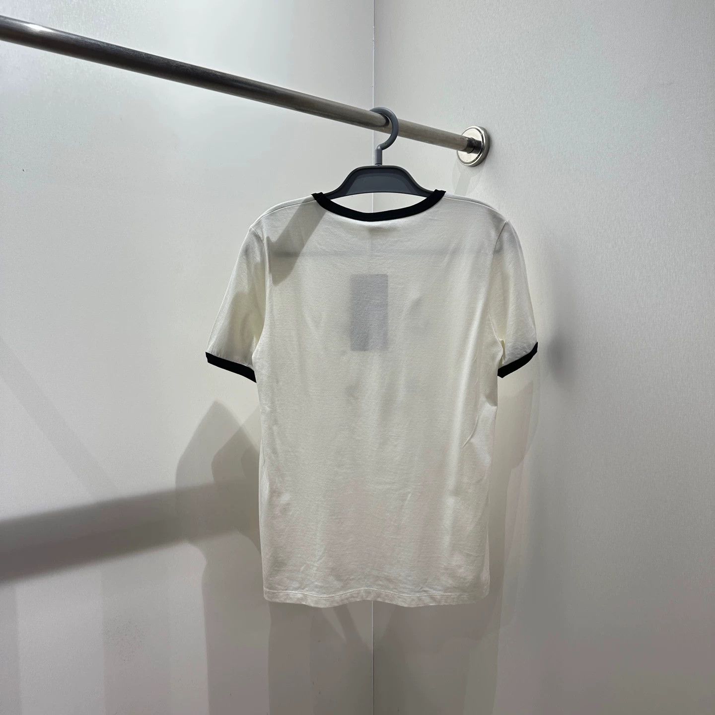Celine Celine mar15 Triumph Arc logo short M cotton Size M / US 6-8 / IT 42-44 - 2 Thumbnail