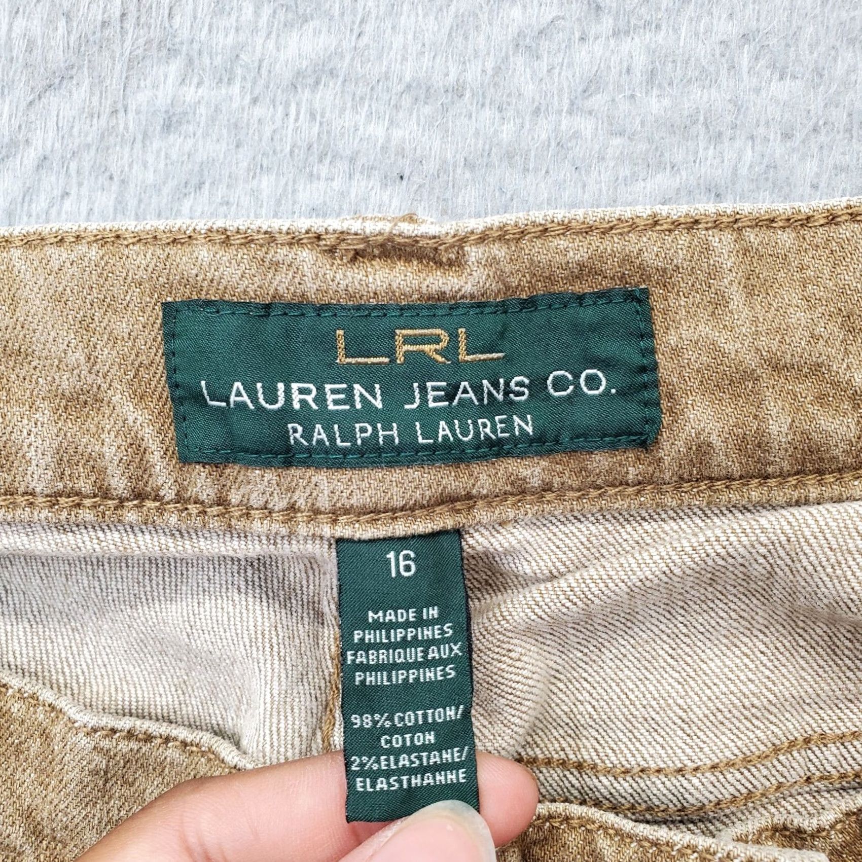 Ralph Lauren Lauren Ralph Lauren Jeans Women’s 16 Tan Denim Wide-Leg 5 Pocket Design Jeans Slim 28.25 Inseam Medium Wash Cotton Button Closure Denim Pattern Solid Size 38" / US 16 / IT 52 - 7 Thumbnail