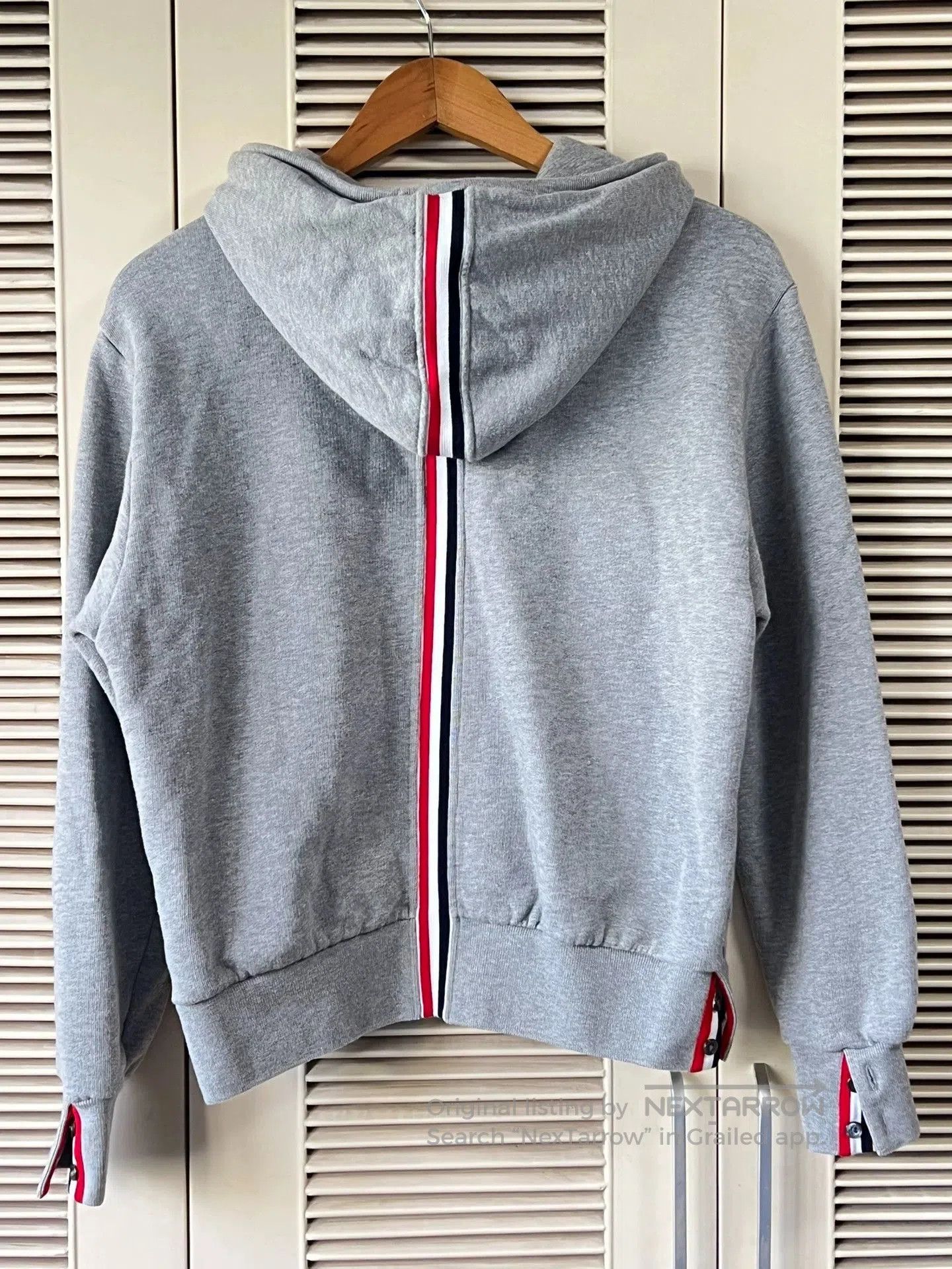 Thom Browne thom browne gray hoodie with stripes. Size US XXS / EU 40 - 2 Thumbnail