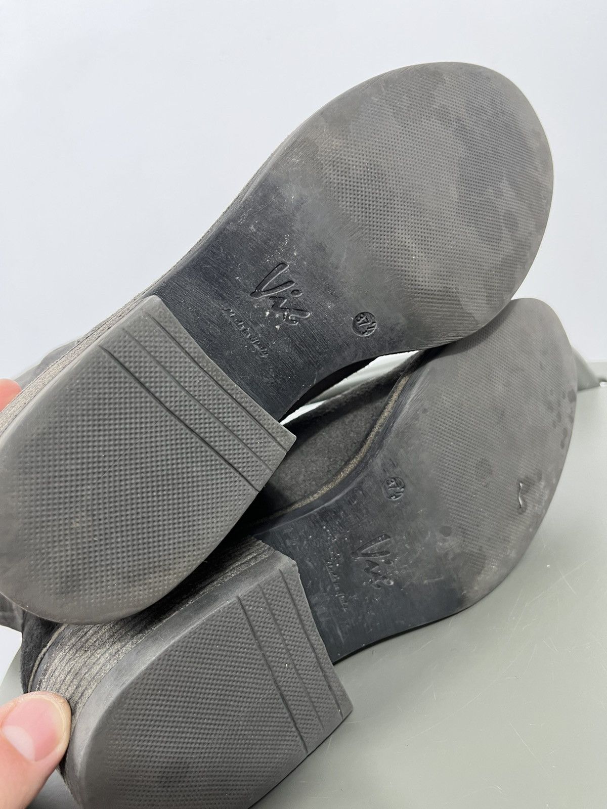 Other Vic Suede Tall Boots Curved Top Shaft Gray 37.5 Distressed Size US 6.5 / IT 36.5 - 11 Thumbnail