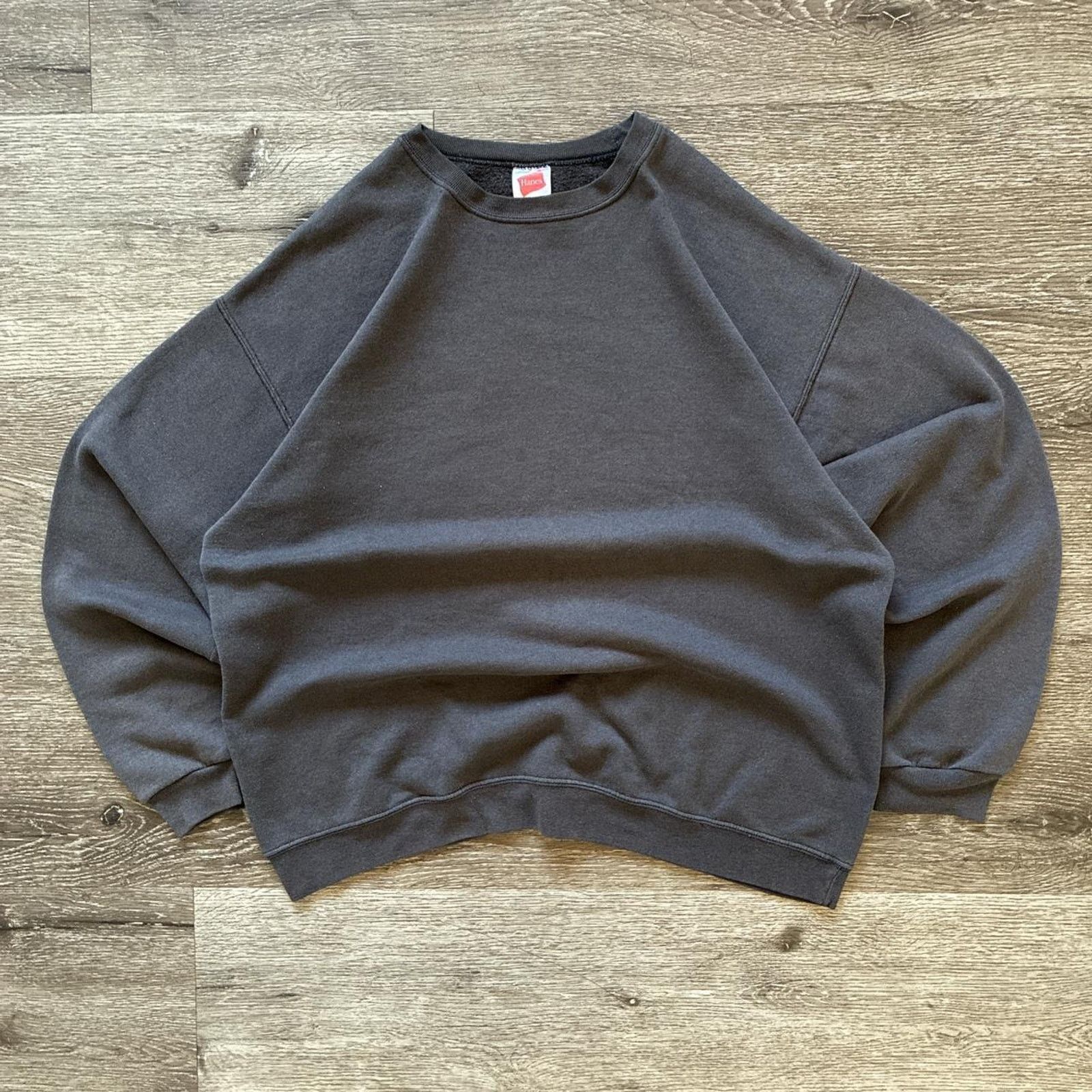 Hanes × Vintage Vintage 90s Faded Hanes Sweater Size US L / EU 52-54 / 3 - 2 Thumbnail