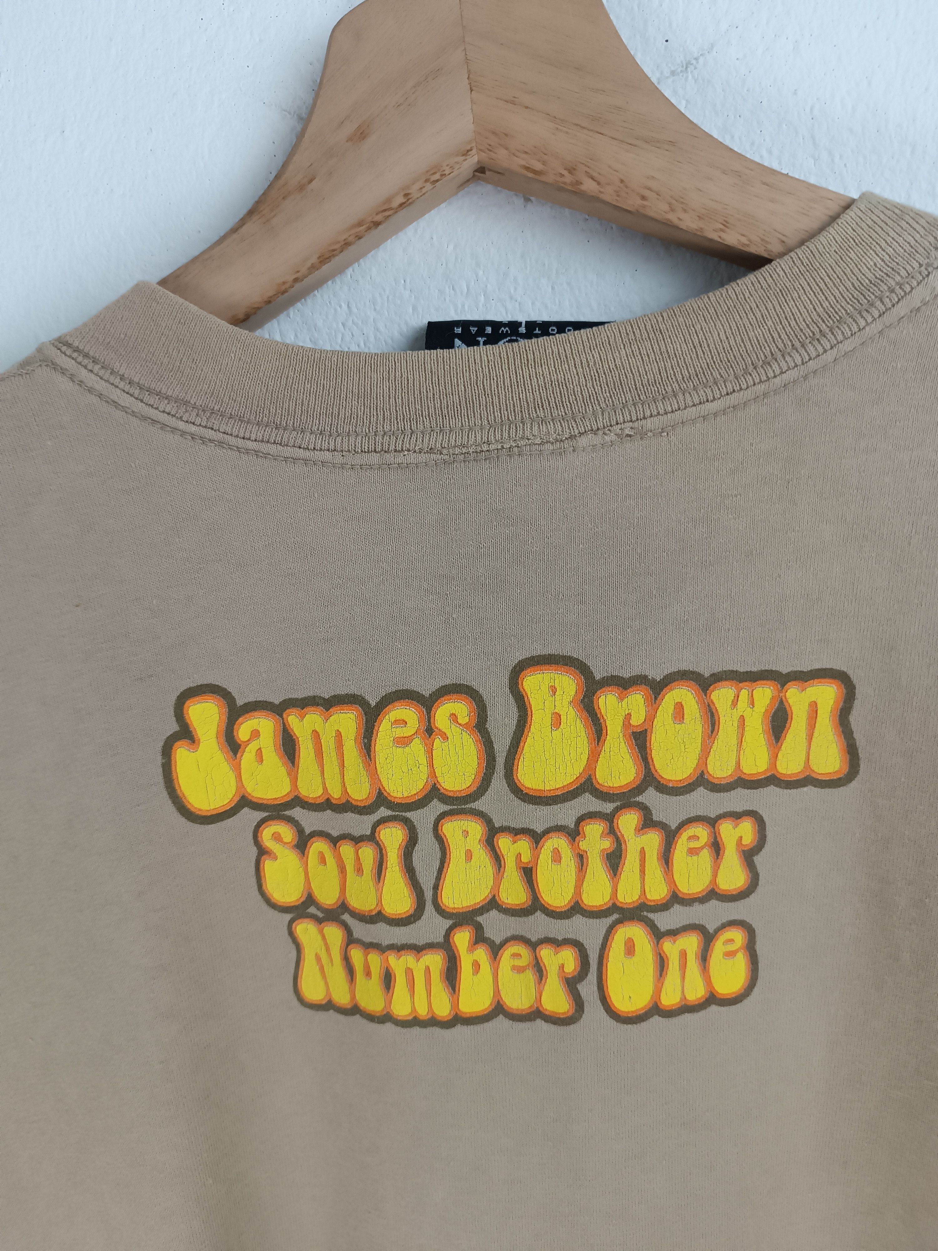 Rap Tees VINTAGE 2000s JAMES BROWN SOUL BROTHER aretha stevie berry Size US L / EU 52-54 / 3 - 17 Thumbnail