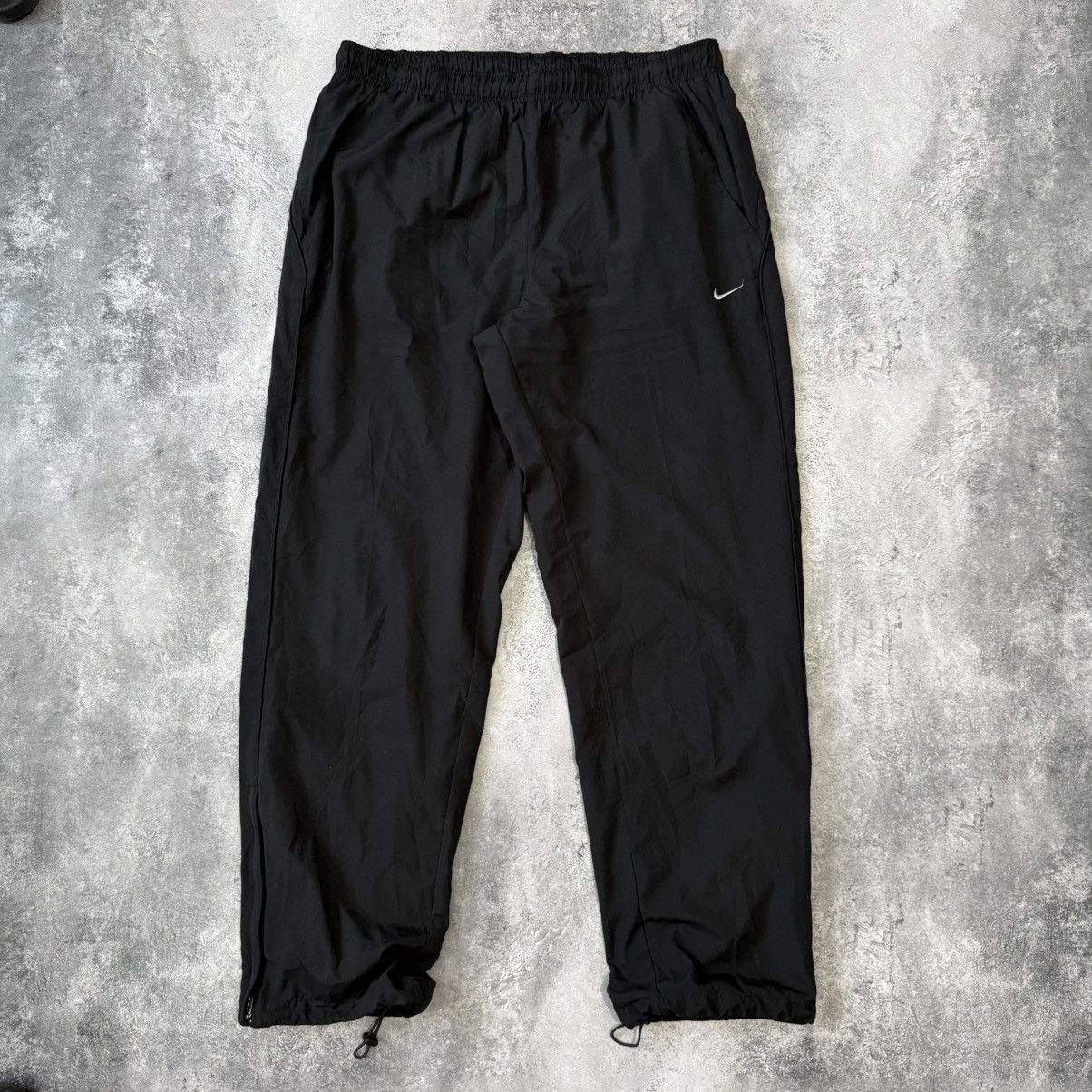 Nike Vintage Nike Nylon Track Pants Y2K Size US 34 / EU 50 - 1 Thumbnail