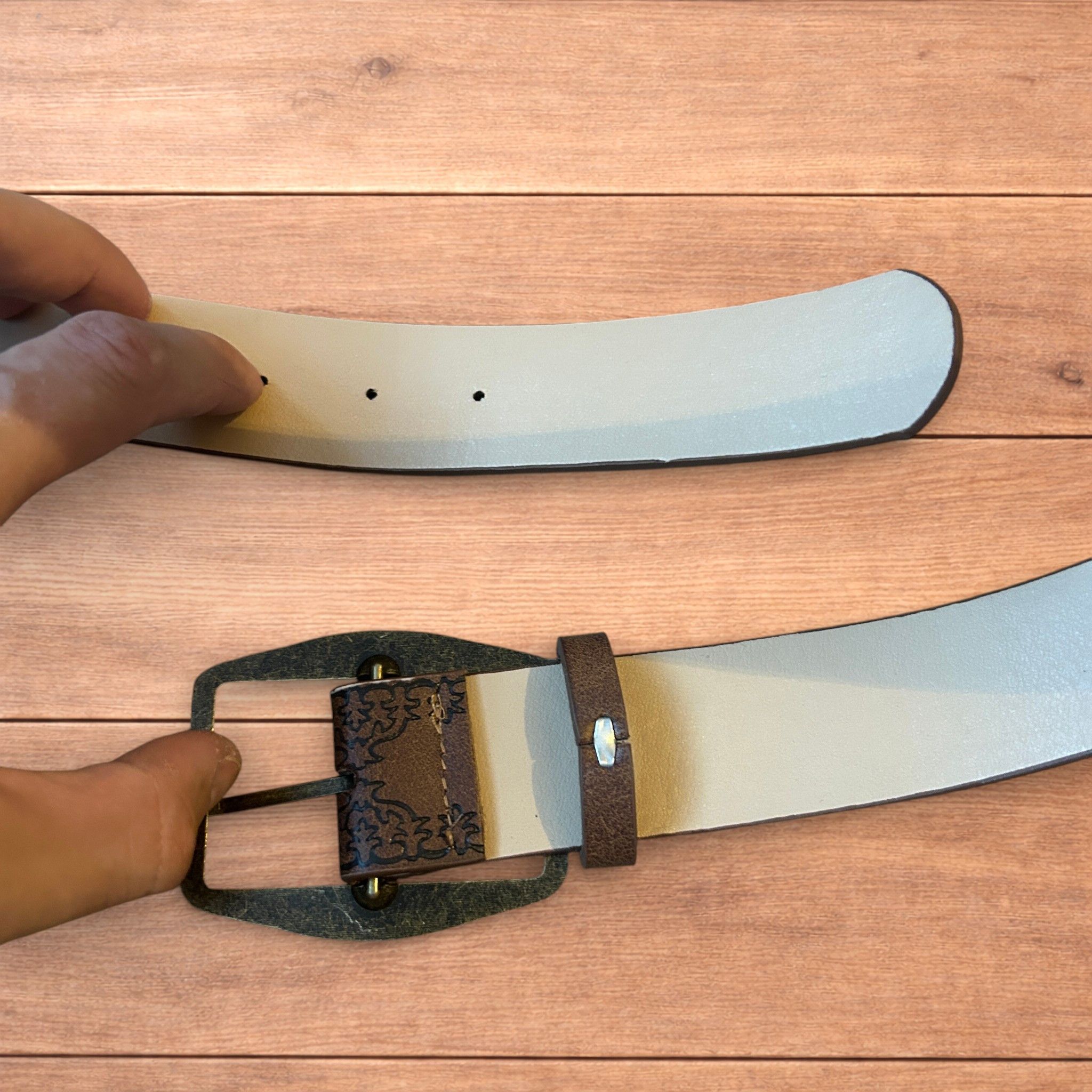 Japanese Brand Faux leather western cowboy belt in brown with bronze trim. Size ONE SIZE - 6 Thumbnail