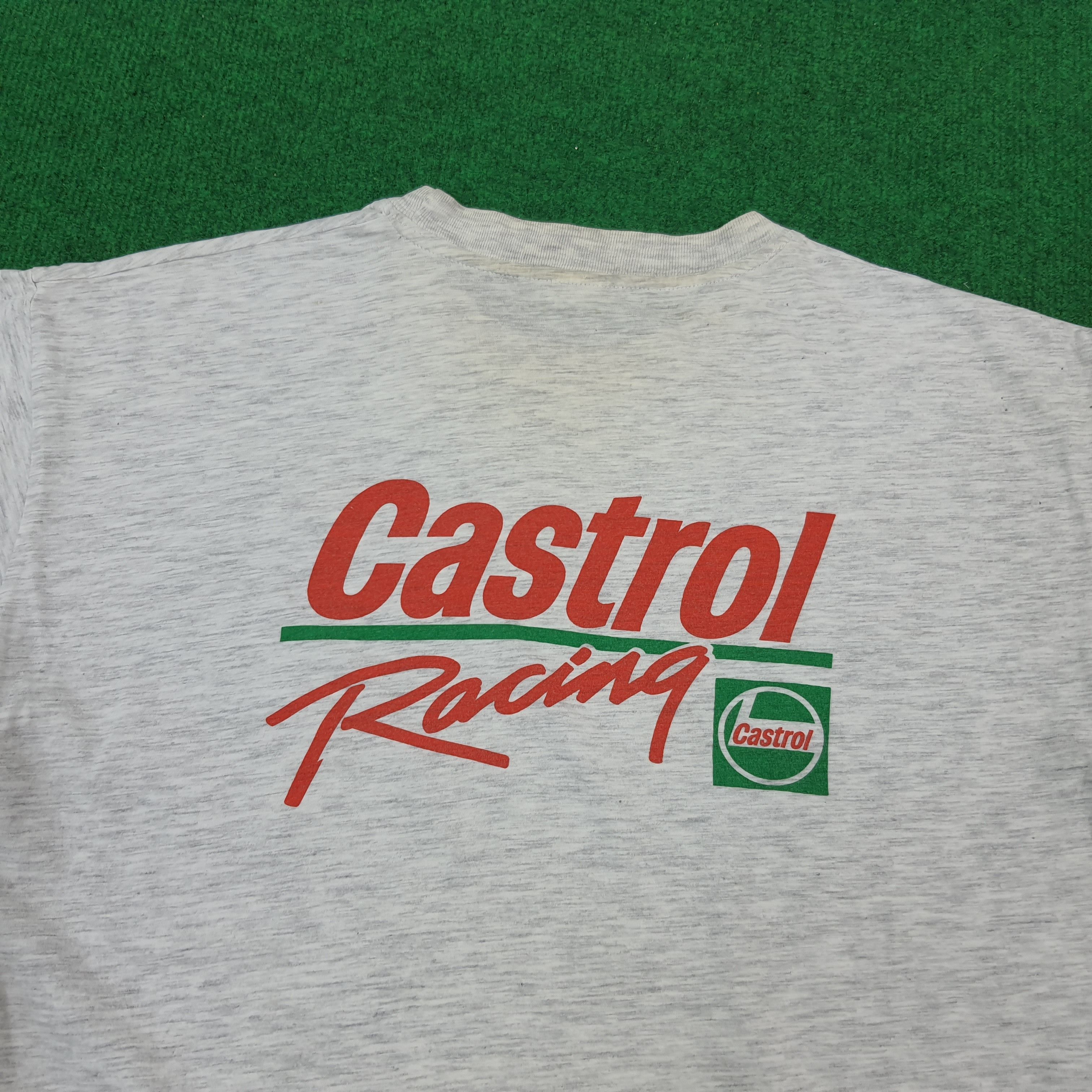 Vintage Vintage Castrol Racing Motorsports Lubricant Tshirt Size US L / EU 52-54 / 3 - 2 Thumbnail