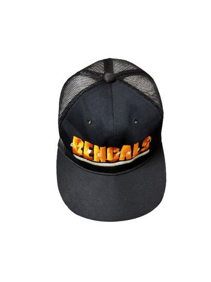 Sports Specialties × Vintage Vintage Cincinnati Bengals Sports Specialties Trucker Hat Size ONE SIZE - 3 Thumbnail