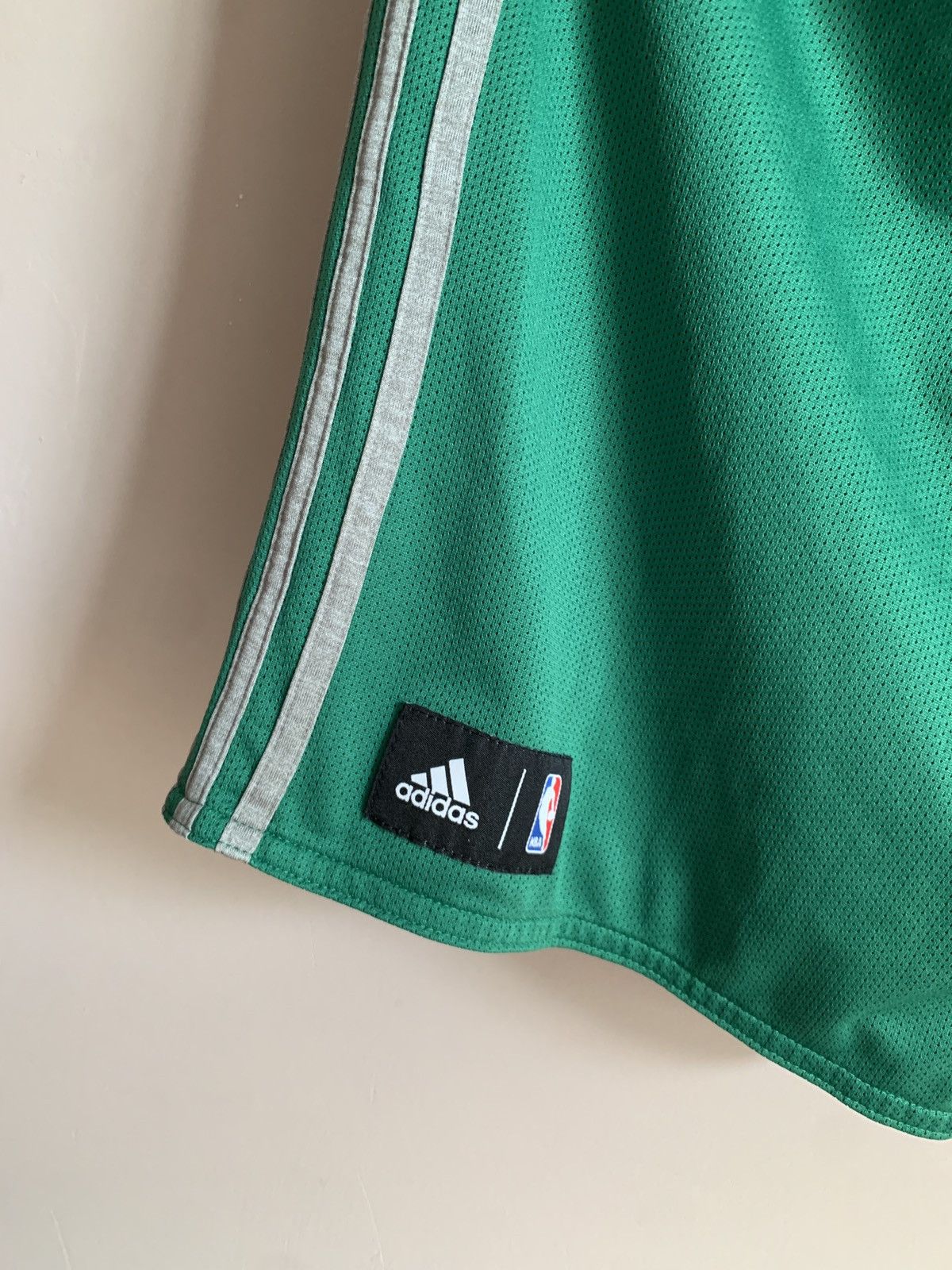 NBA Boston Celtics NBA rap hip hop basketball adidas shorts 2015 Size US 32 / EU 48 - 3 Thumbnail