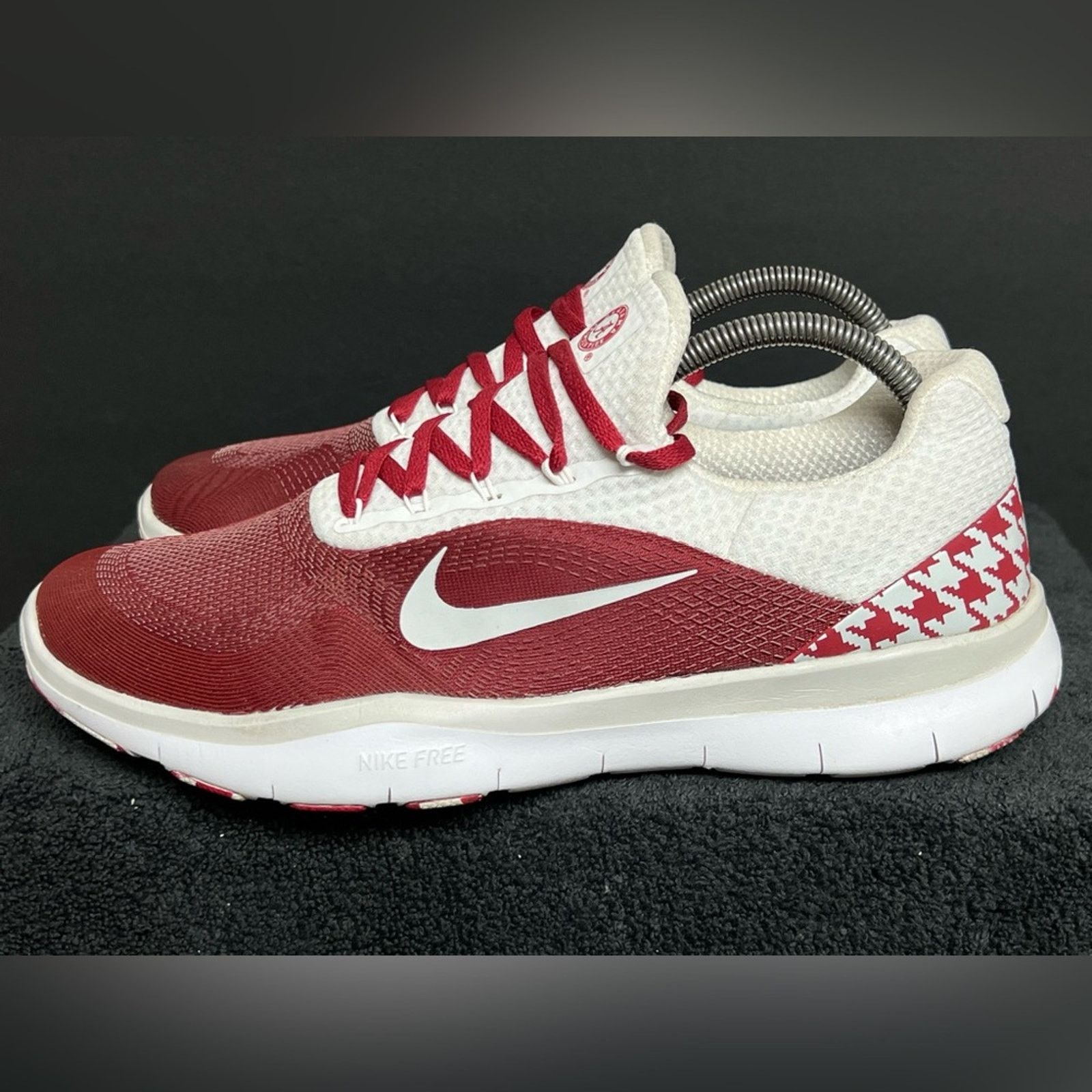 Nike Nike Mens Free Trainer V7 Sneakers Alabama Crimson Tide Red Size US 9 / EU 42 - 1 Thumbnail