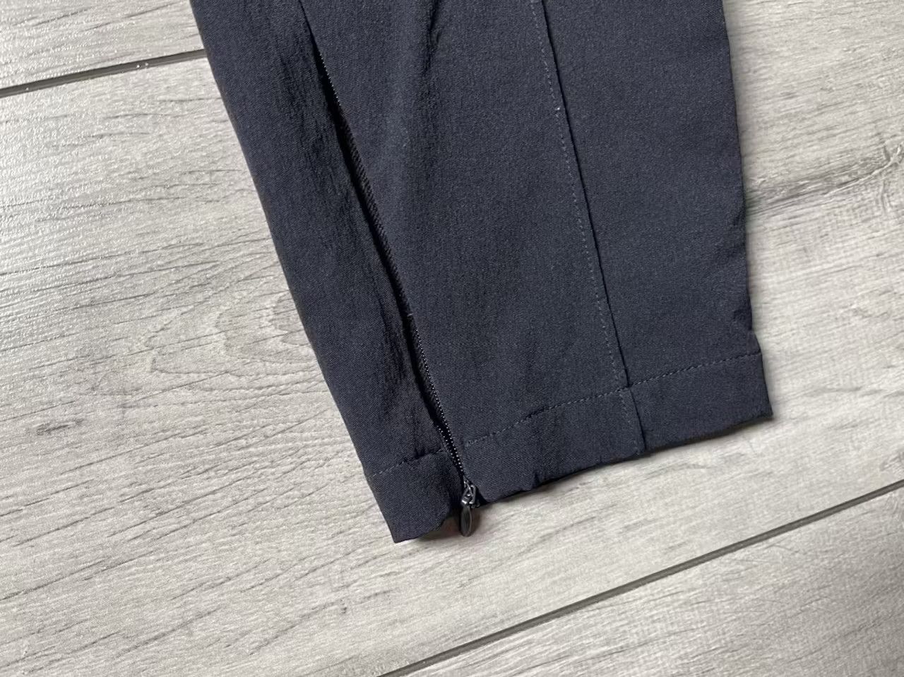 Other Arne nylon polyester pants casual pants size Medium Size US 32 / EU 48 - 4 Thumbnail