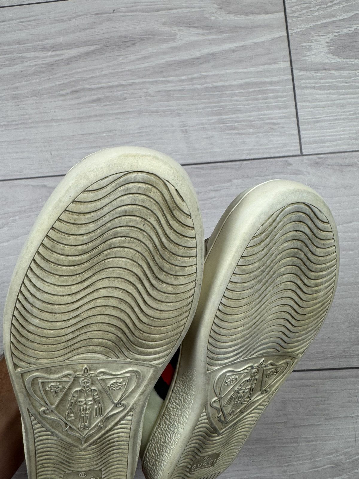 Gucci Gucci Arrow Ace Embroidered Sneakers 37 sz Size US 6.5 / IT 36.5 - 12 Thumbnail