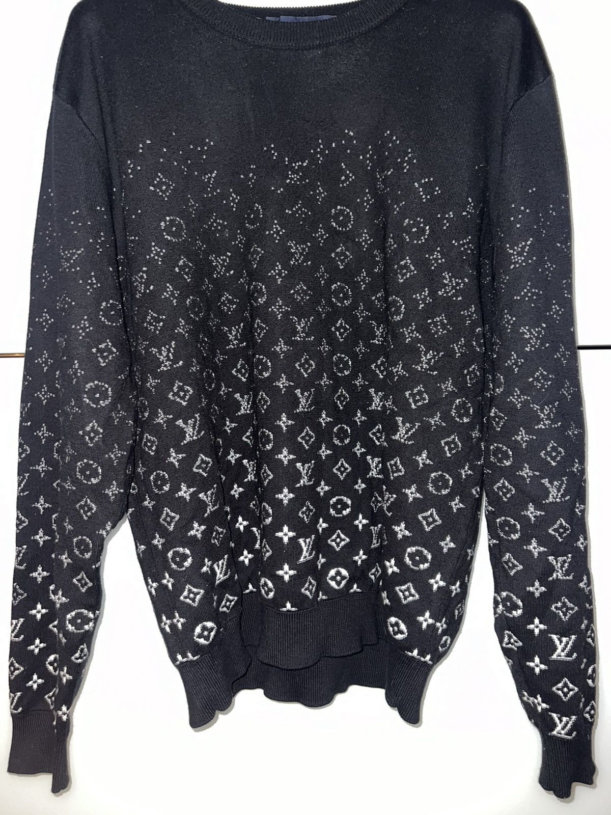 Louis Vuitton Louis Vuitton Crewneck black Size US XXL / EU 58 / 5 - 3 Thumbnail