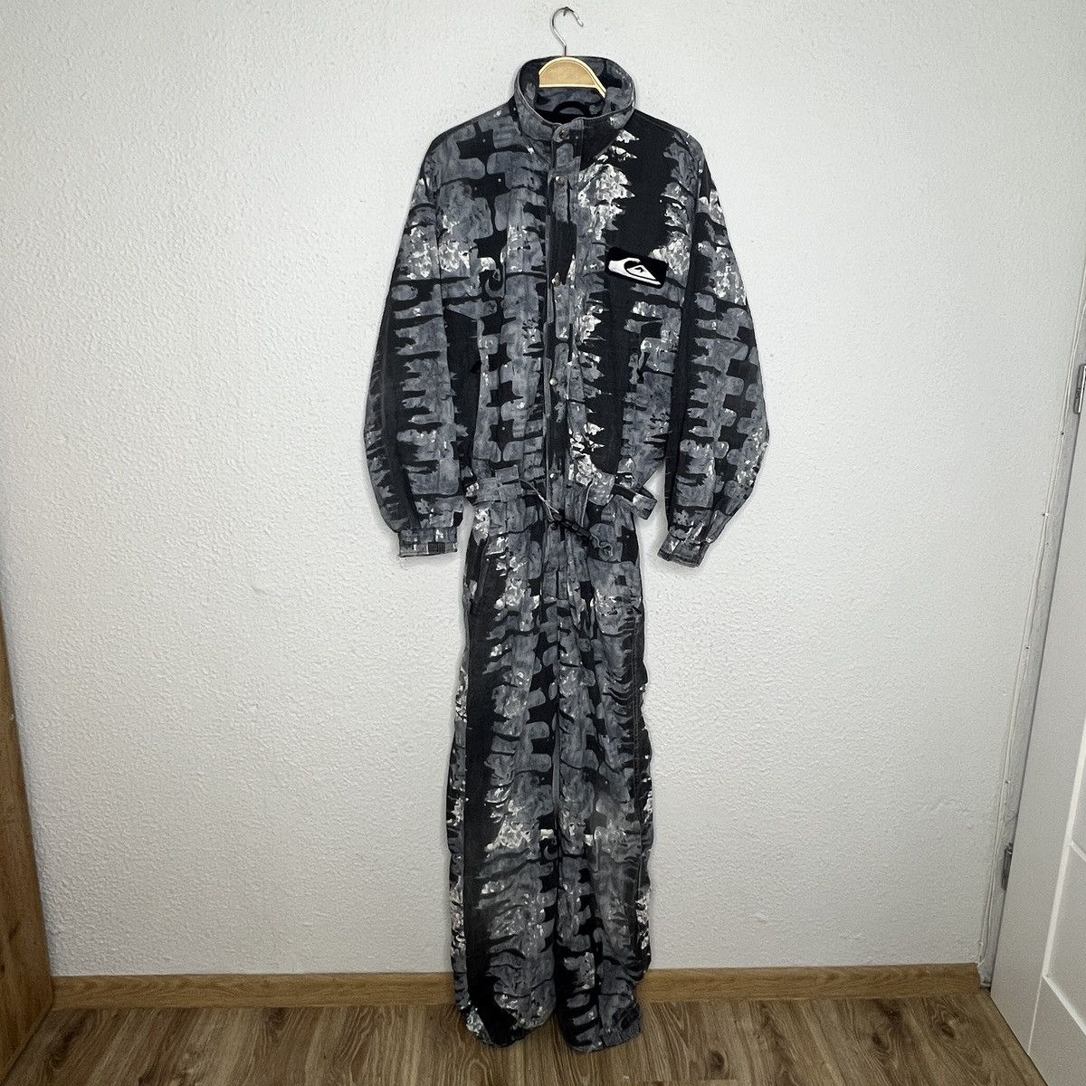 Quicksilver × Quiksilver × Vintage Quiksilver Vintage Tracksuit Suit Ski Racing Body Camo Print Size US M / EU 48-50 / 2 - 2 Thumbnail