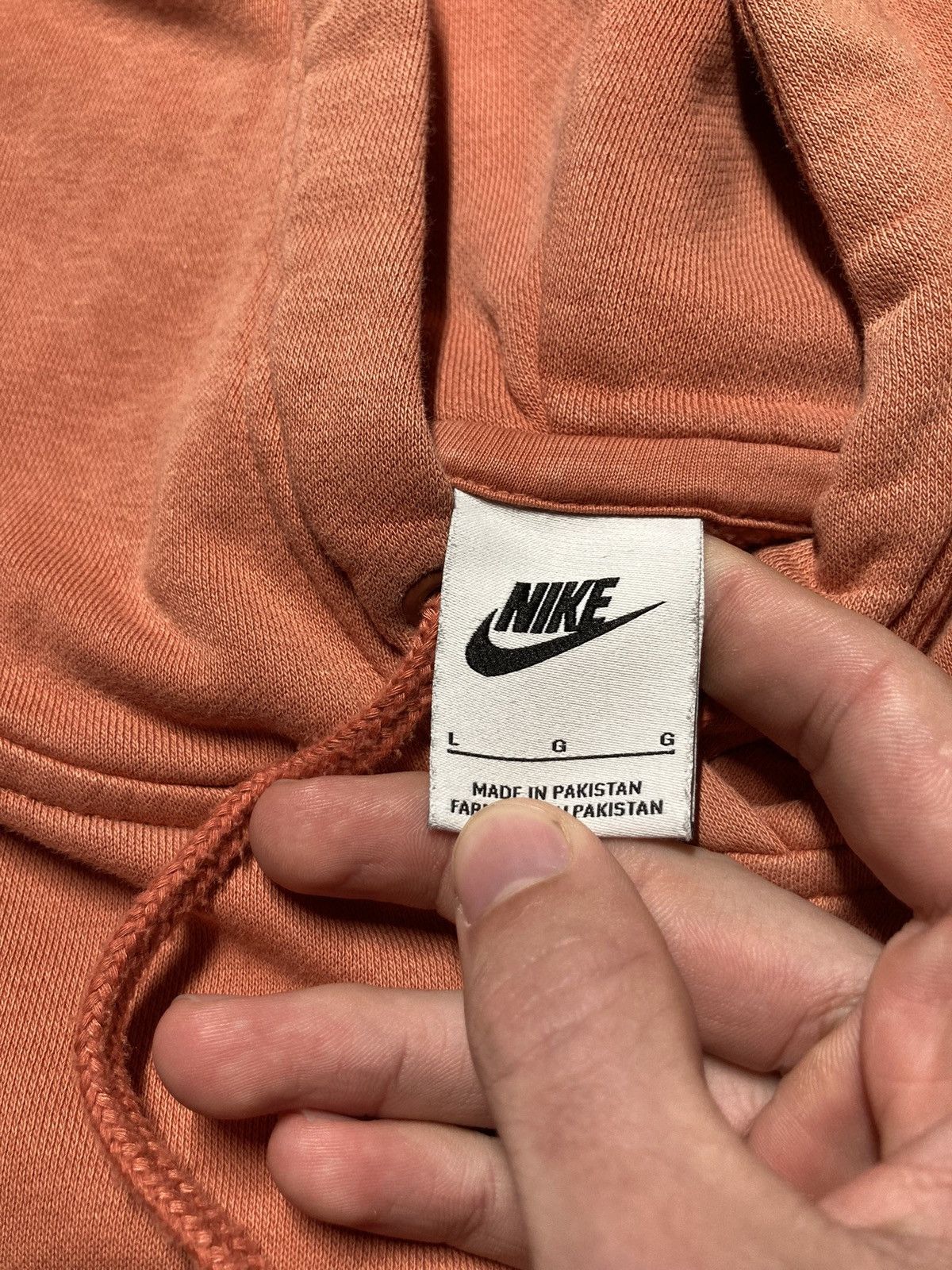 Nike × Vintage ⛩️ Nike Hoodie Center Logo Vintage Y2K Baggy Faded orange Size US L / EU 52-54 / 3 - 4 Thumbnail