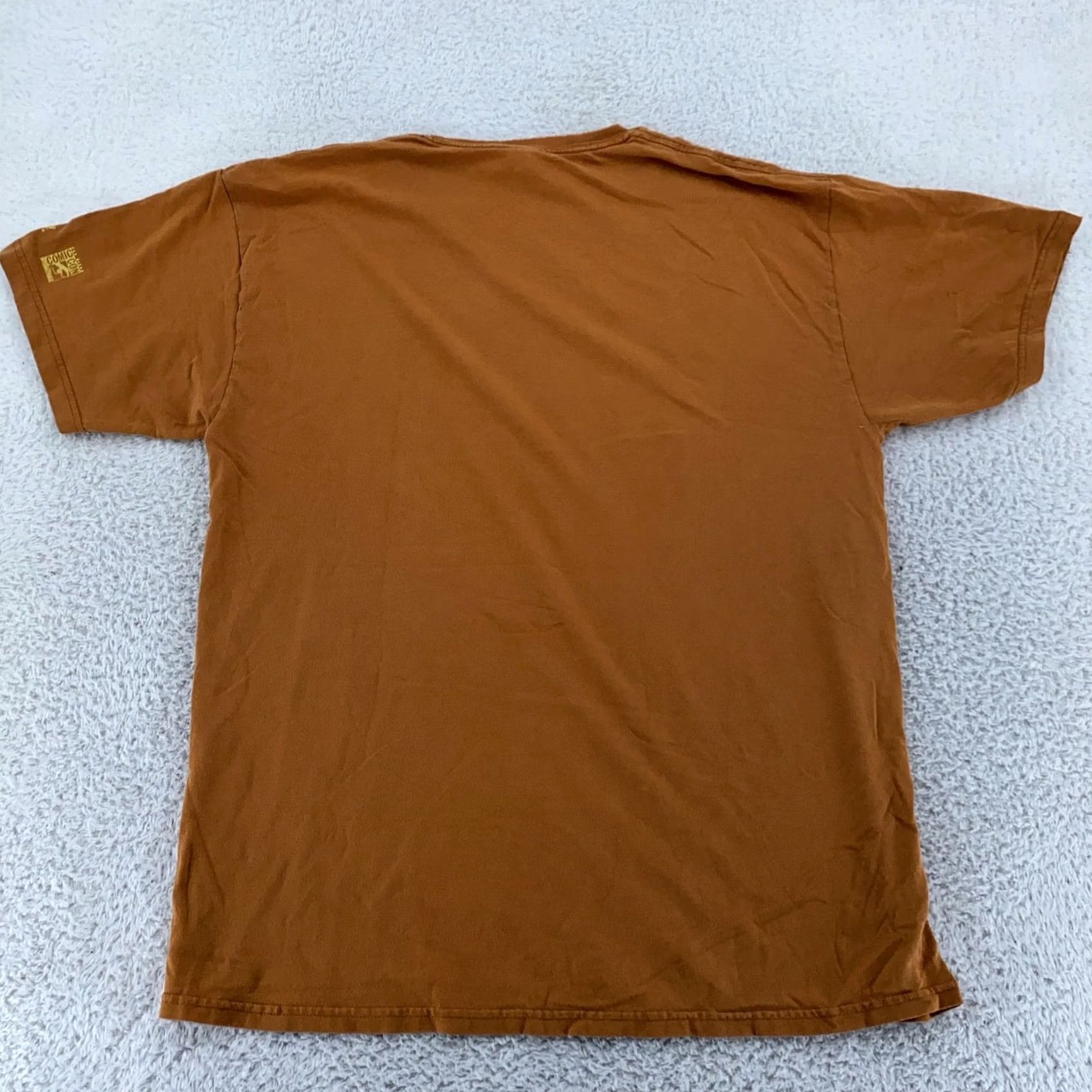Gildan VINTAGE Distressed 2010 Comic Con Shirt Mens Large San Diego Superman Batman DC Comics Shirt L Orange Graphic Print DC Universe Mens Size US L / EU 52-54 / 3 - 4 Thumbnail