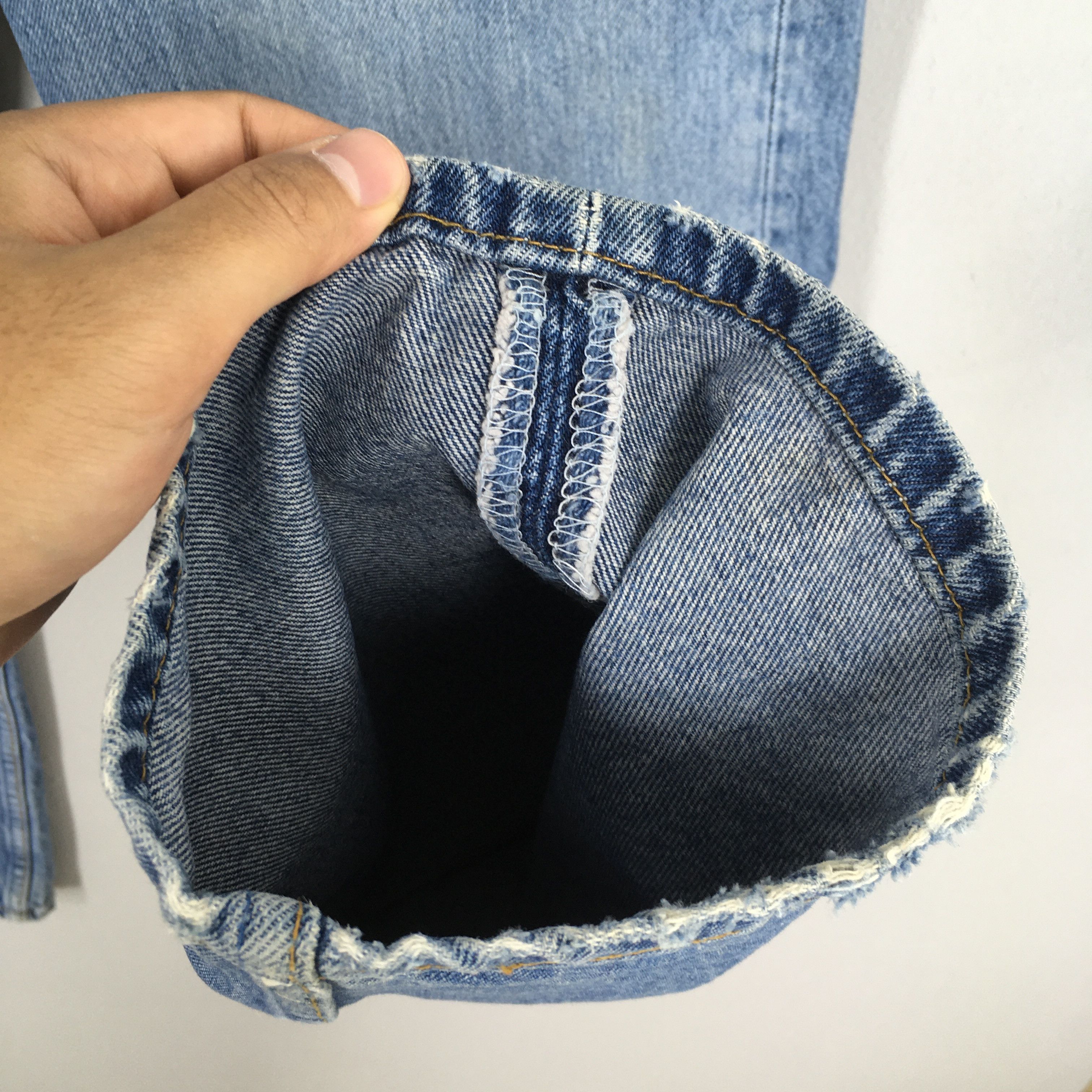 Levi's Size 31x28.5 Vintage 90s Levi's 501 Faded Blue Jeans S283 Size US 31 - 5 Thumbnail