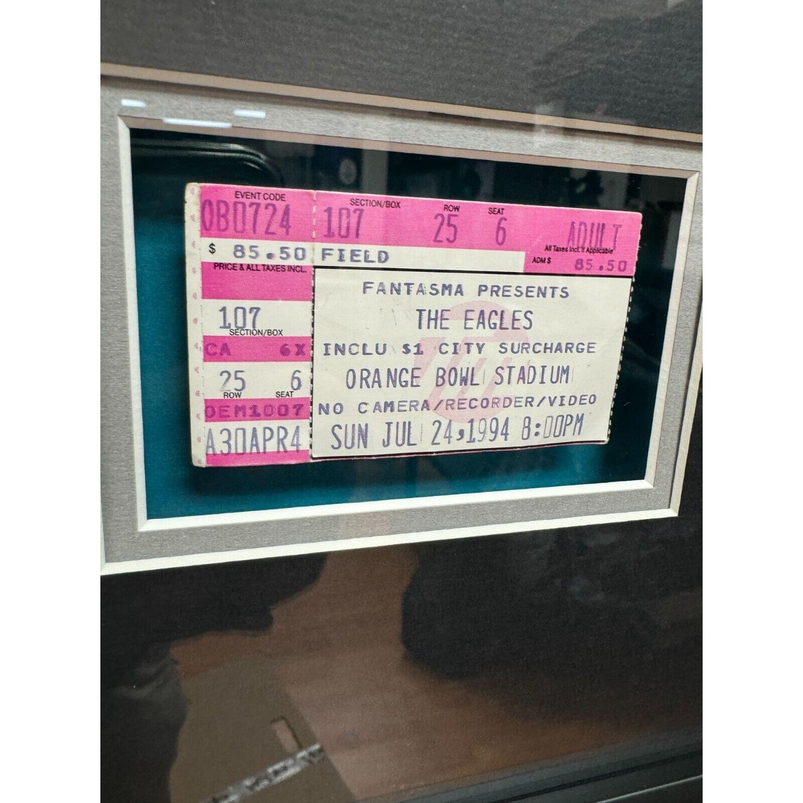 Vintage 1994 Eagles Hell-Freezes Over Tour Memorabilia Authentic Size US L / EU 52-54 / 3 - 6 Thumbnail