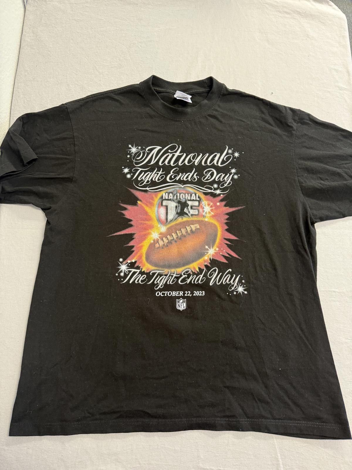 Designer NFL T-shirt National Tight Ends Day Airbrush Paint 2023 2XL Size US XXL / EU 58 / 5 - 1 Thumbnail