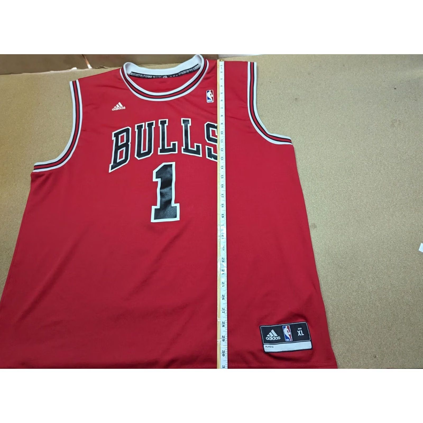 Adidas Adidas Chicago Bulls Jersey Mens XL Red Basketball Short Sleeve T-Shirt Size US XL / EU 56 / 4 - 5 Thumbnail