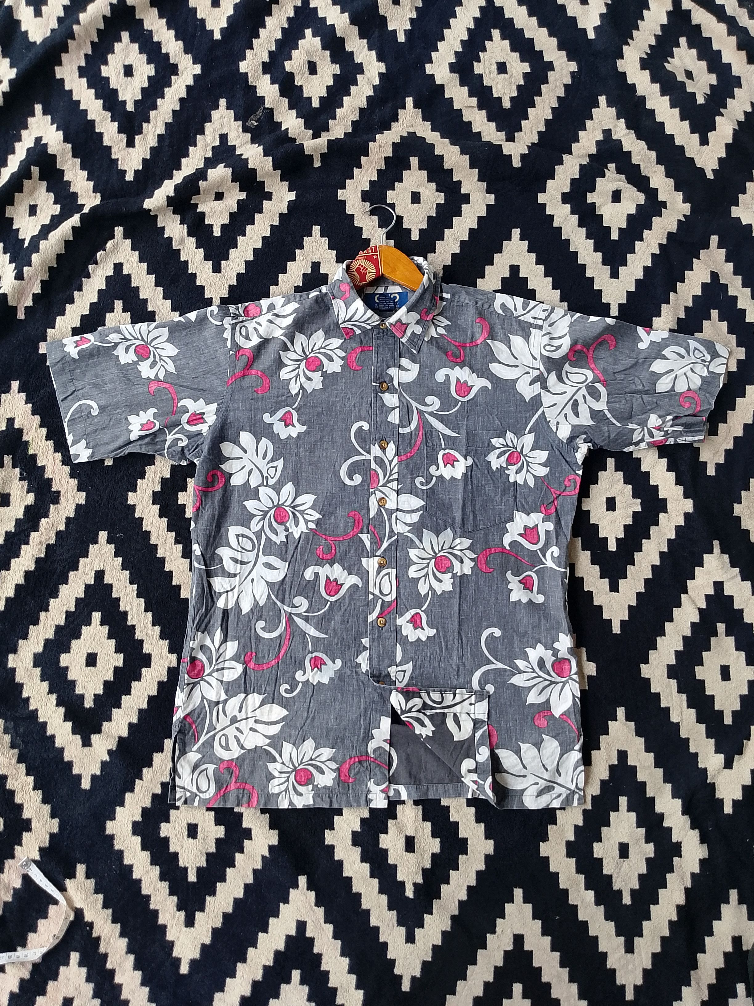 Vintage Vintage Ono & Co Liberty House Dark Floral SSBD Size US M / EU 48-50 / 2 - 2 Thumbnail