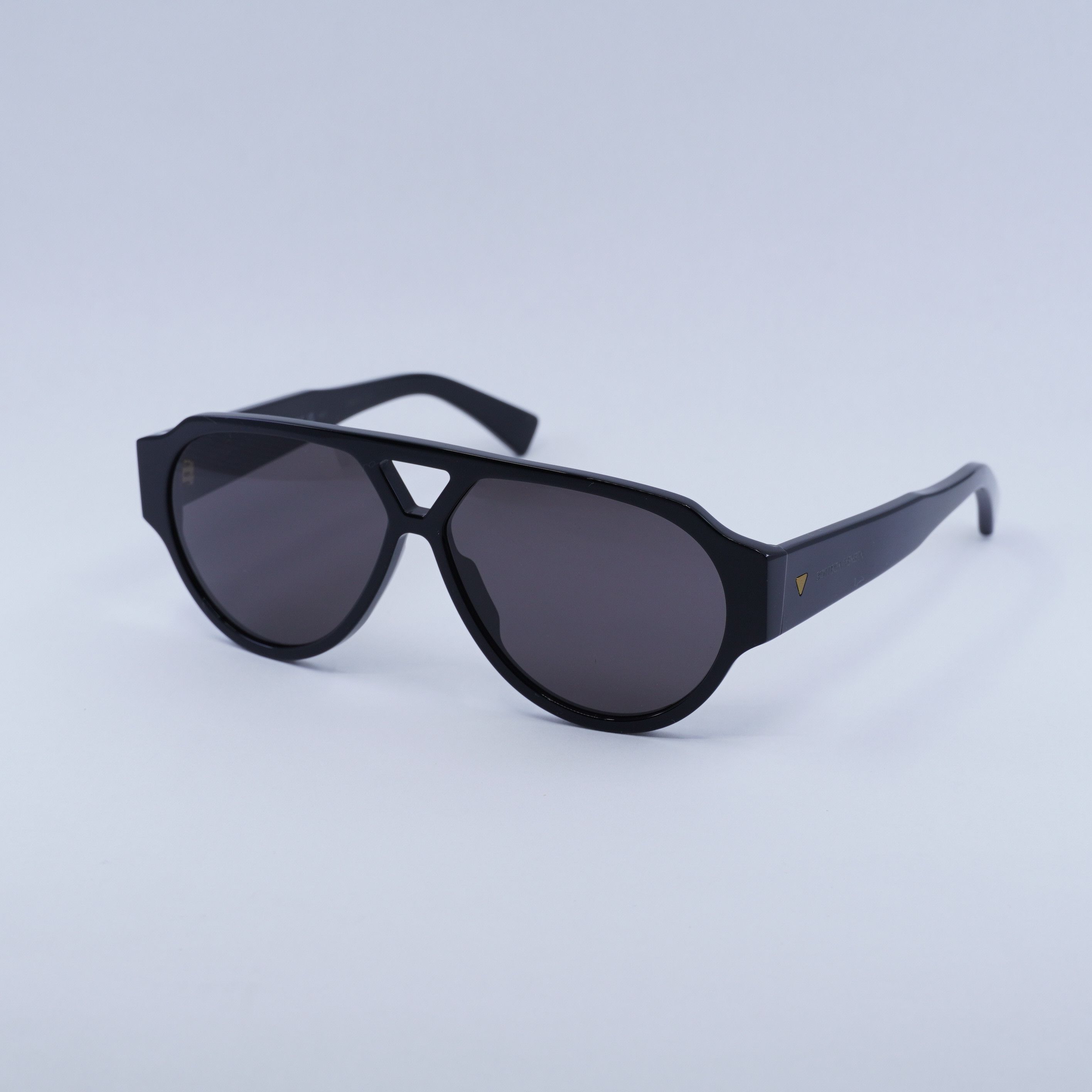 Bottega Veneta Bottega Veneta BV1260S 005 Sunglasses Black 