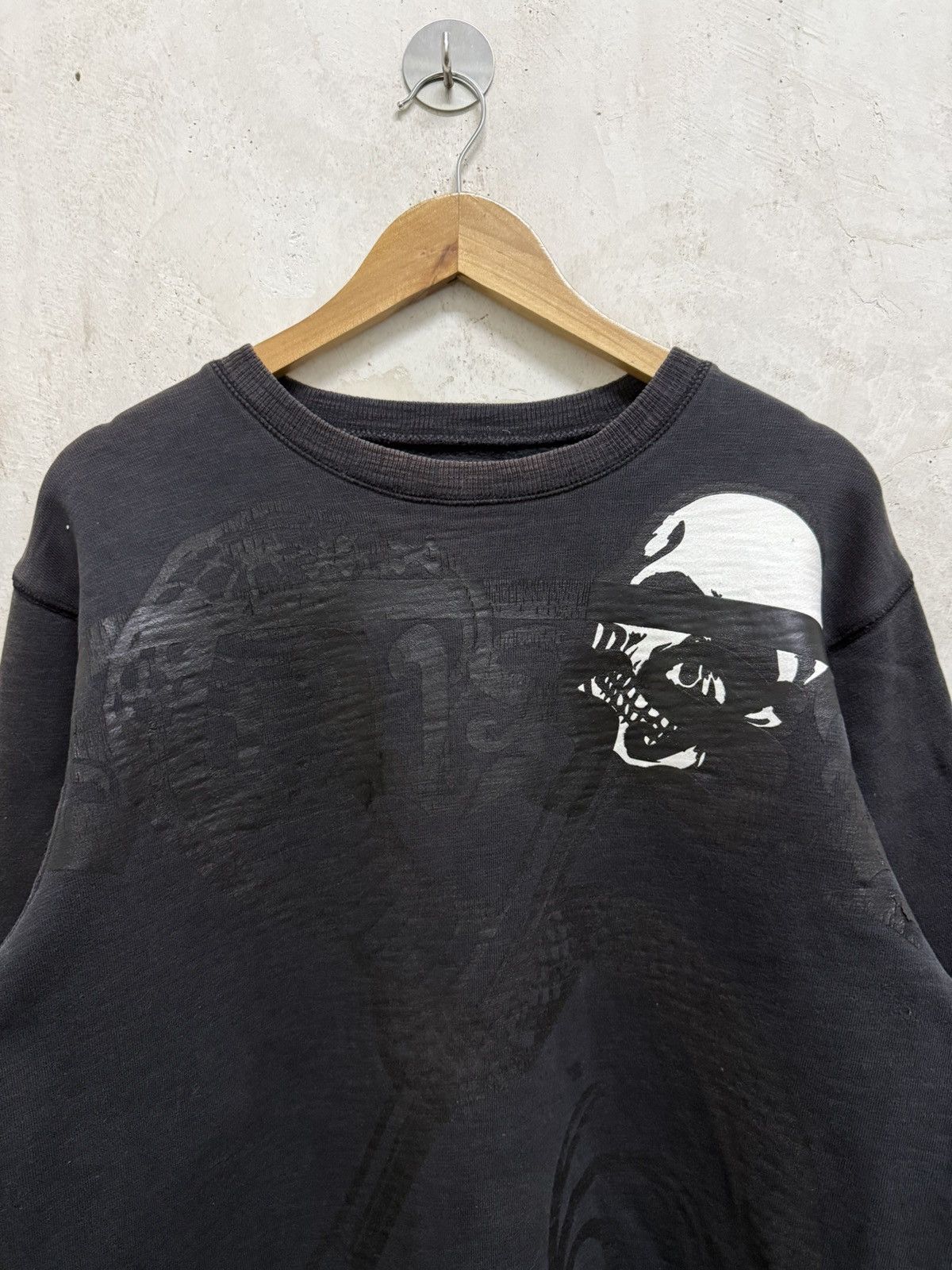 Stussy 2000s Stussy Bone And Skulls Gothic Crewneck Size US L / EU 52-54 / 3 - 2 Thumbnail