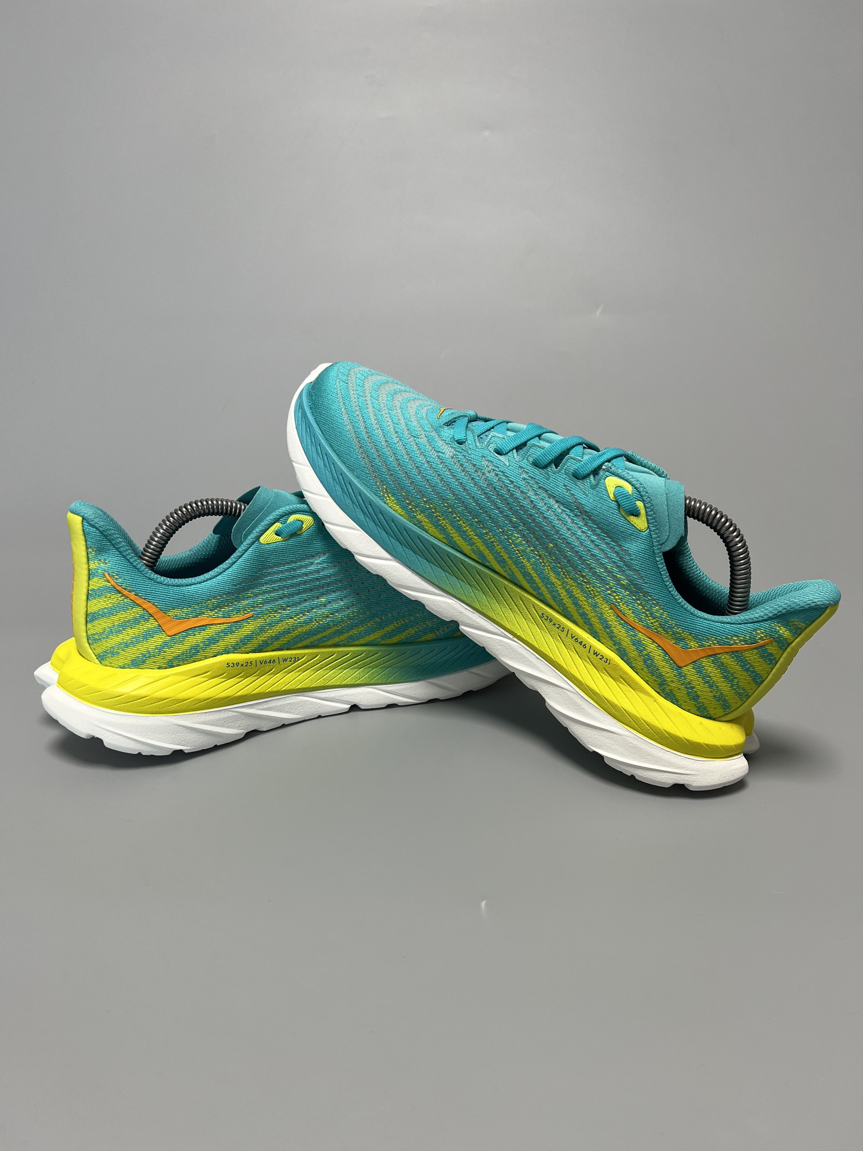 Hoka 7.5D Hoka One One Mach 5 Men's Running Shoes Walking Gym Size US 7.5 / EU 40-41 - 5 Thumbnail