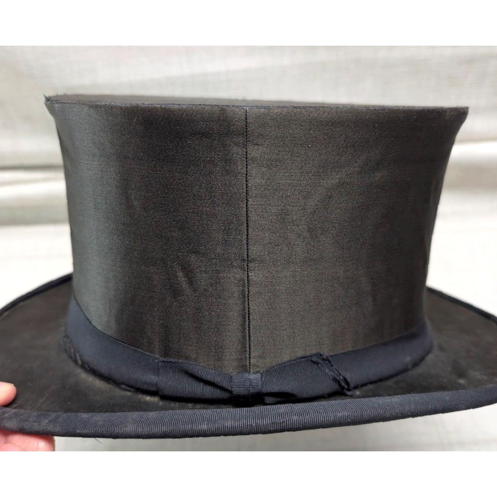 Vintage VINTAGE 1800s 1900s antique TOP HAT stovepipe 7-1/4 black SILK FRANCE Victorian Edwardian Top Hat Mens Silk 7-1/4 Black France Victorian 1800s 1900s Size US M / EU 48-50 / 2 - 6 Thumbnail