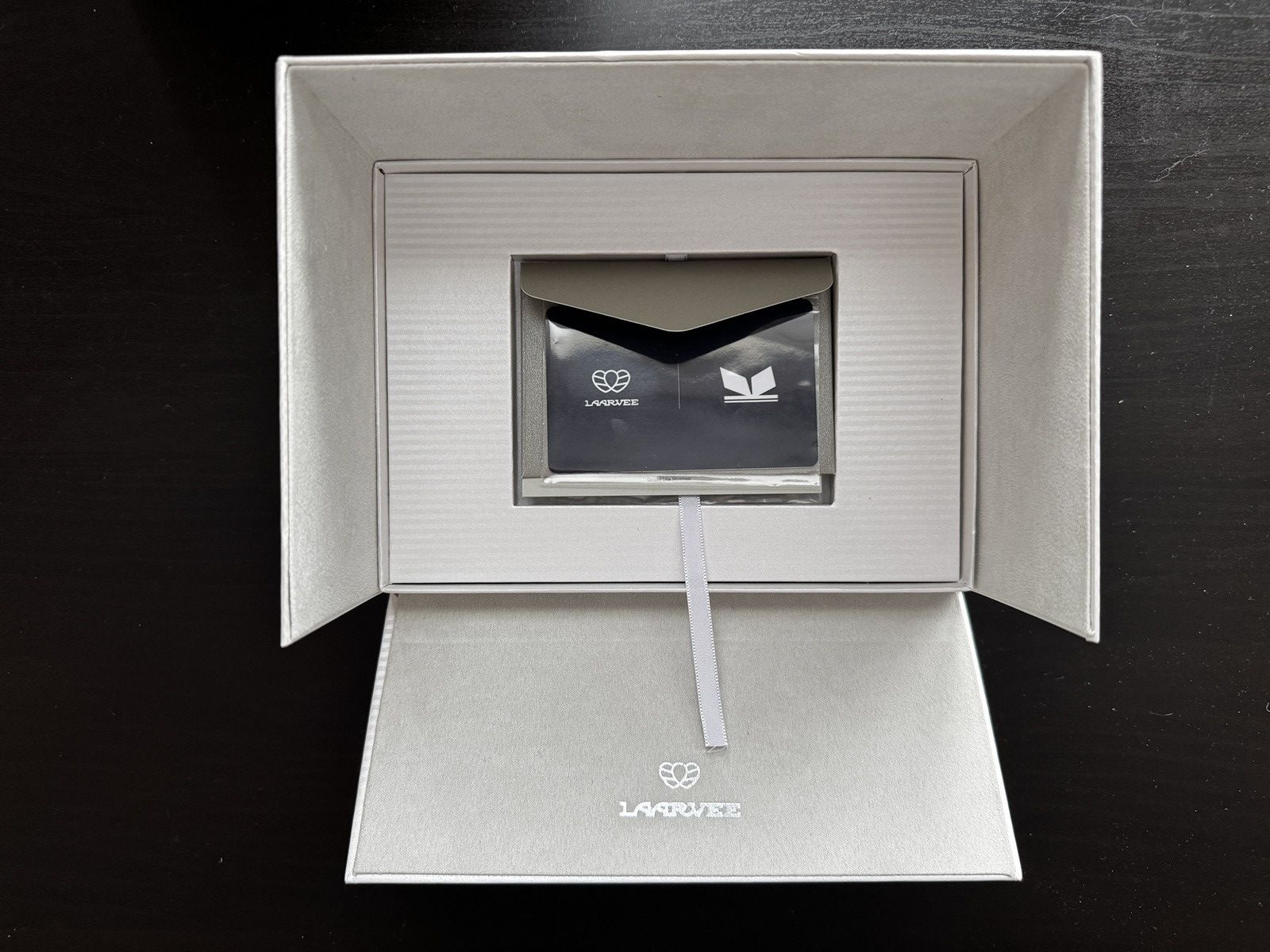 LAARVEE LAARVEE X SNEAKMART CRASH Watch ICE Blue Black Bezel PEA001 Size ONE SIZE - 5 Thumbnail