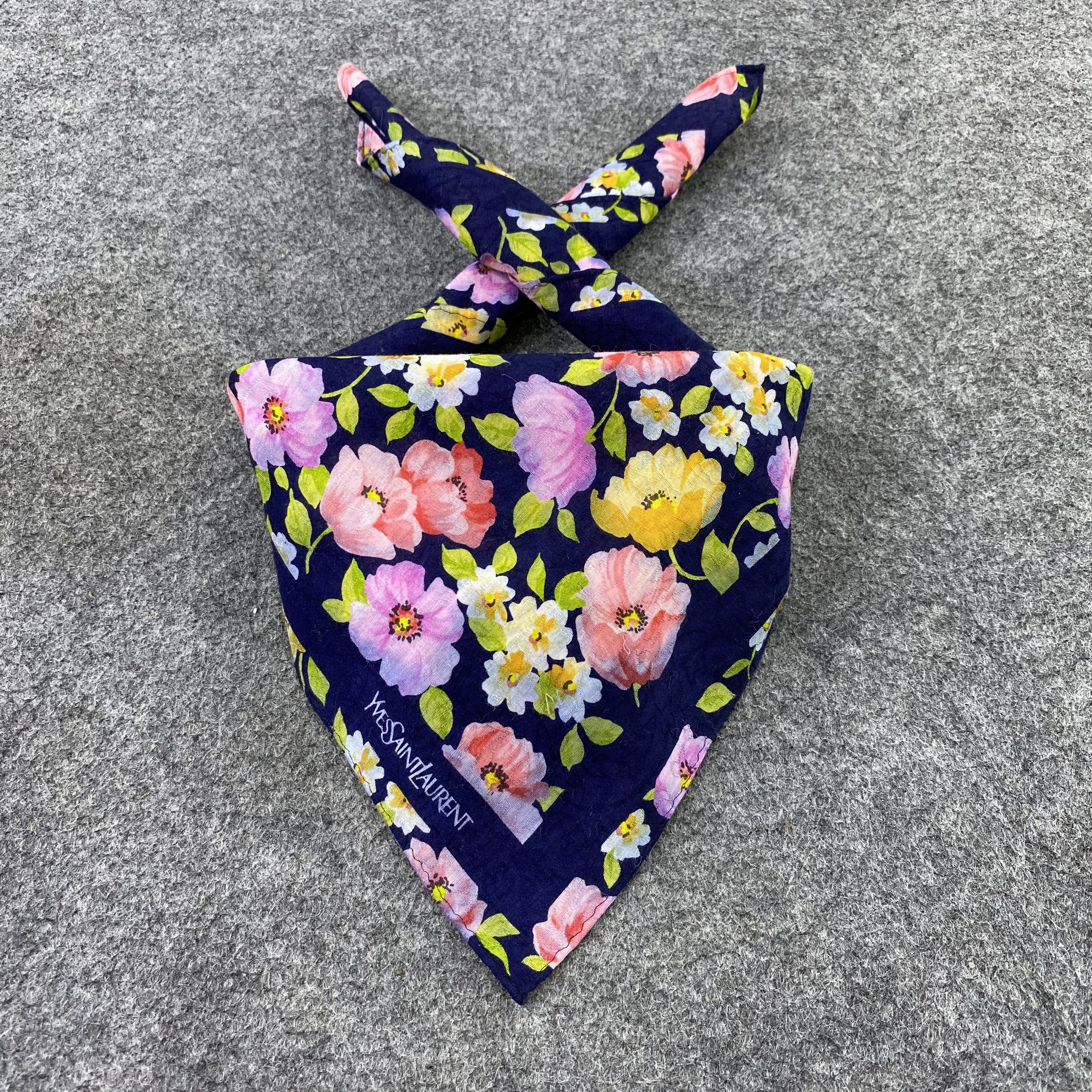 Vintage × Yves Saint Laurent Yves Saint Laurent Handkerchief / Bandana / Neckerchief-B629 Size ONE SIZE - 2 Thumbnail