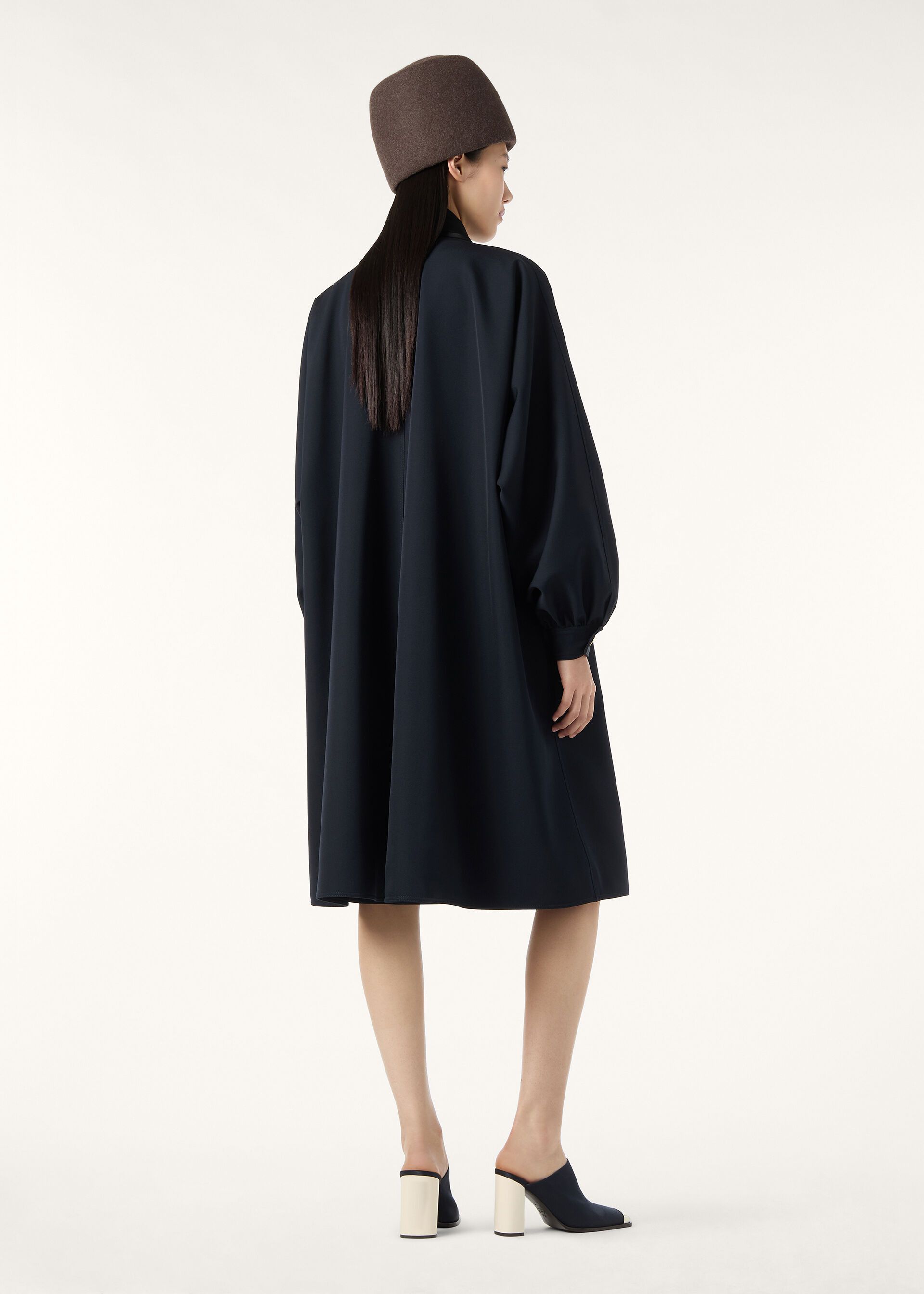 Loro Piana os11x0326 FAQ5870 Ibel Coat in Blue Navy/Black Size S / US 4 / IT 40 - 5 Thumbnail