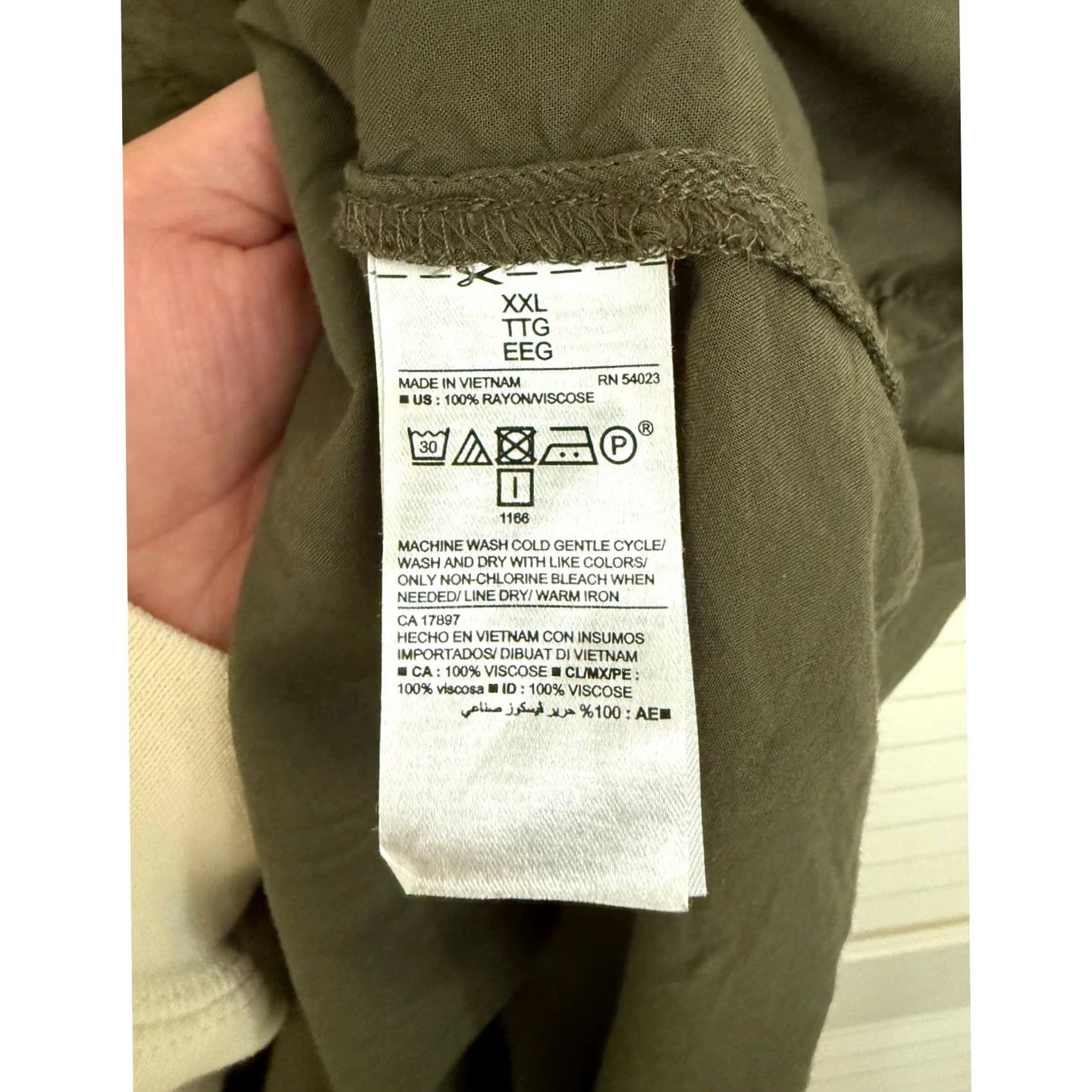Old Navy Old Navy Blouse Women Plus XXL Olive Green Sleeveless Front Tie Keyhole Boho Flowy Size XXL / US 16-18 / IT 52-54 - 4 Thumbnail