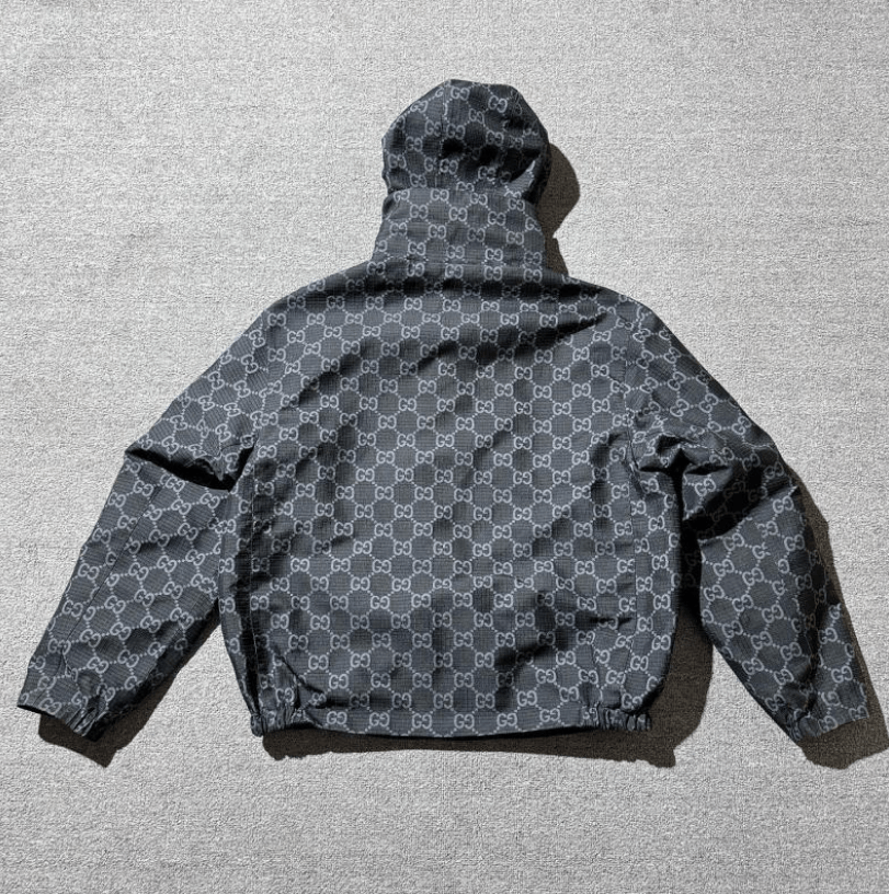 Gucci Gucci printed zip-up long sleeve jacket Size US M / EU 48-50 / 2 - 2 Thumbnail
