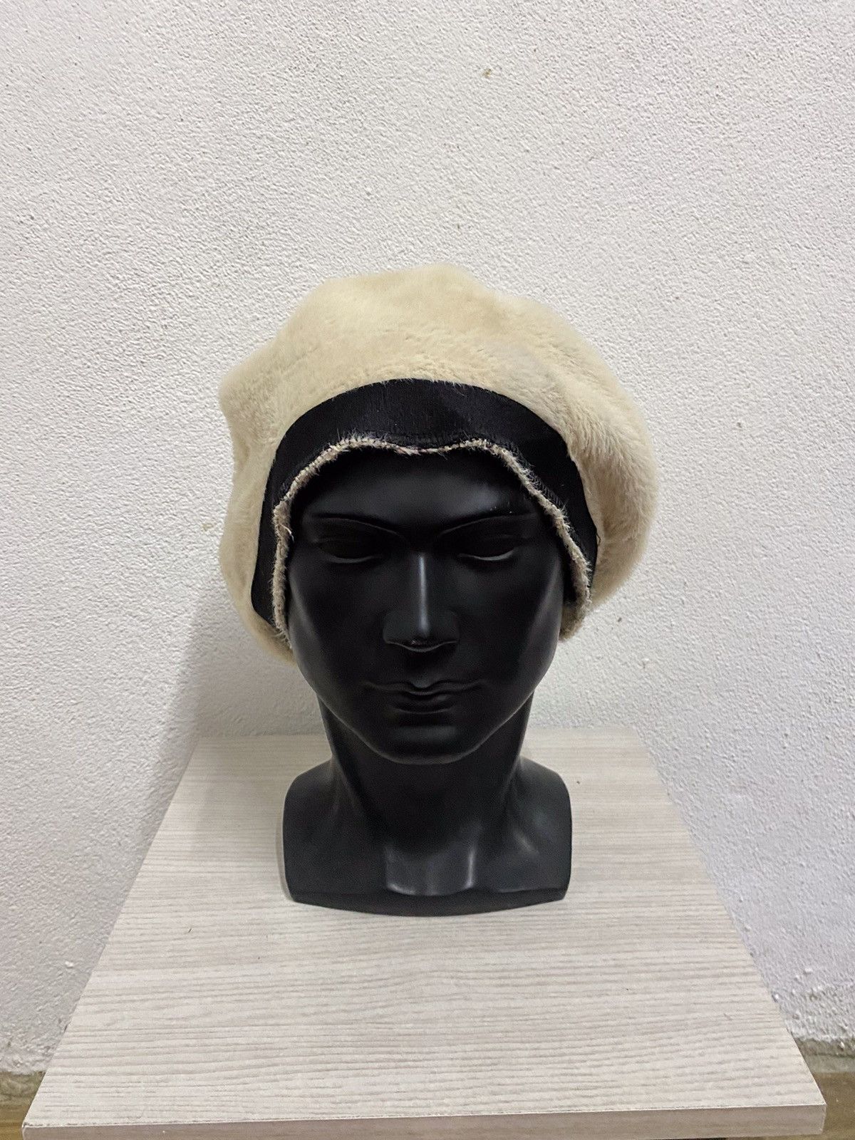 Japanese Brand Japanese Brand Fur Fleece Beanie Hat Size ONE SIZE - 2 Thumbnail