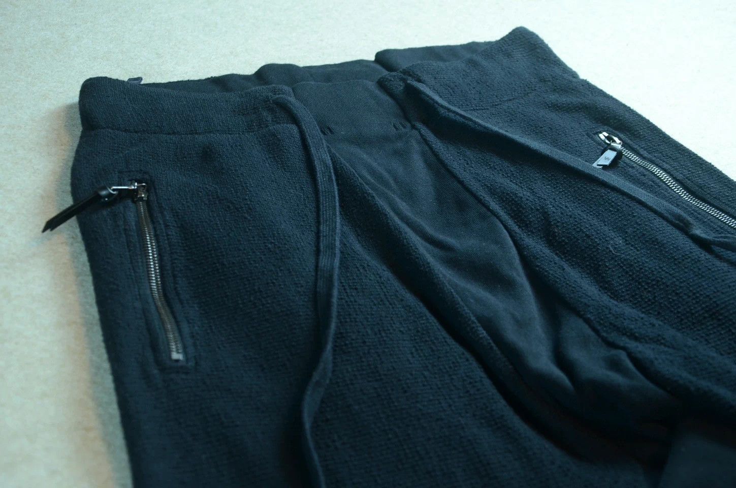 Boris Bidjan Saberi 11byBBS Black Towel Dropped Crotch Cuffed Sweatpants Size US 39 - 2 Thumbnail